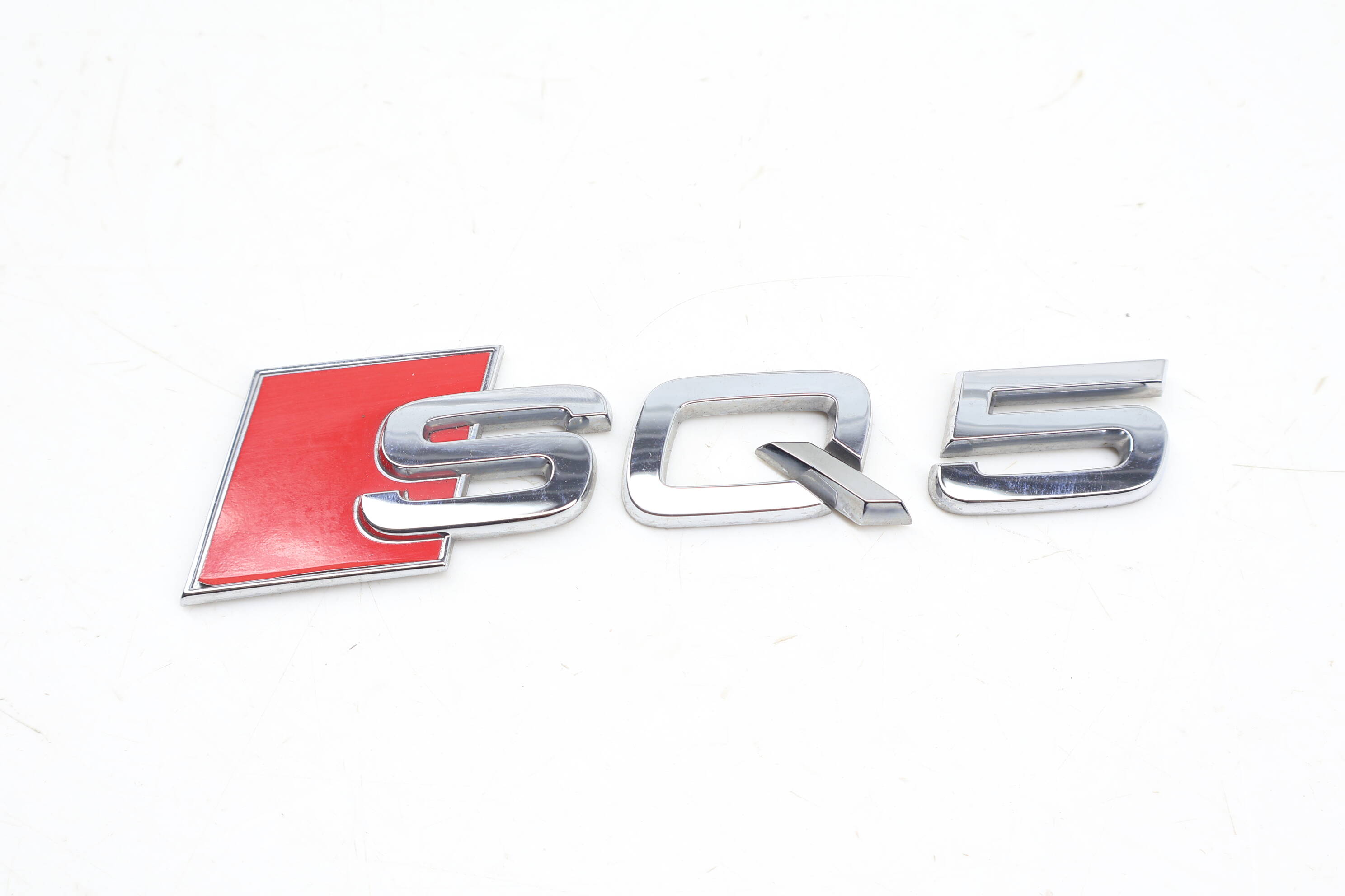 Trunk Emblem / Badge (Sq5) 8R0853735
