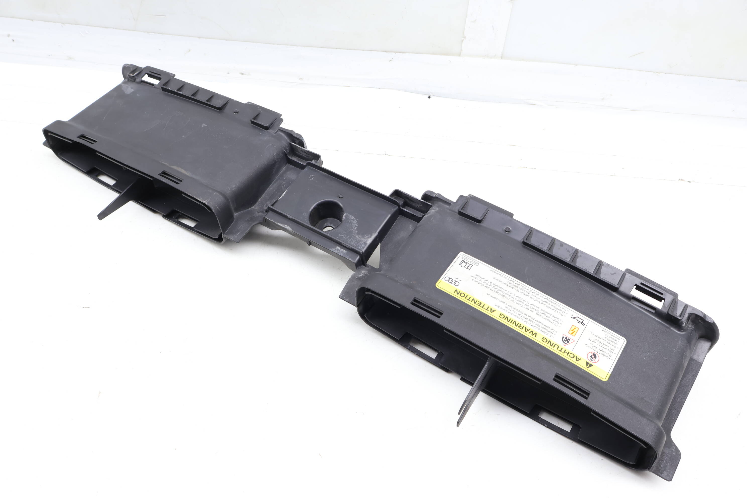 Engine Air Intake Duct 4M0129510D