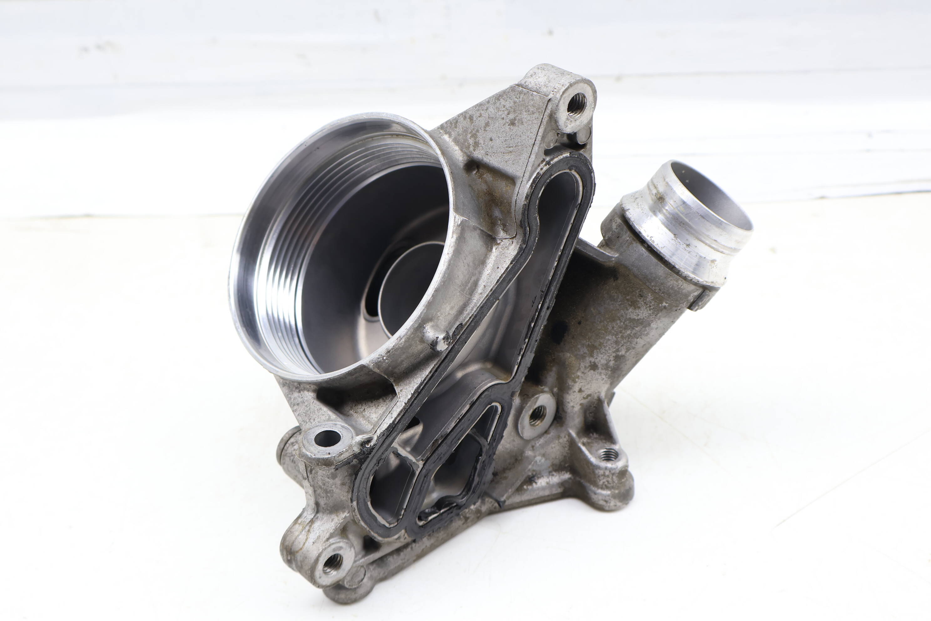 Engine Oil Filter Housing 11428683206