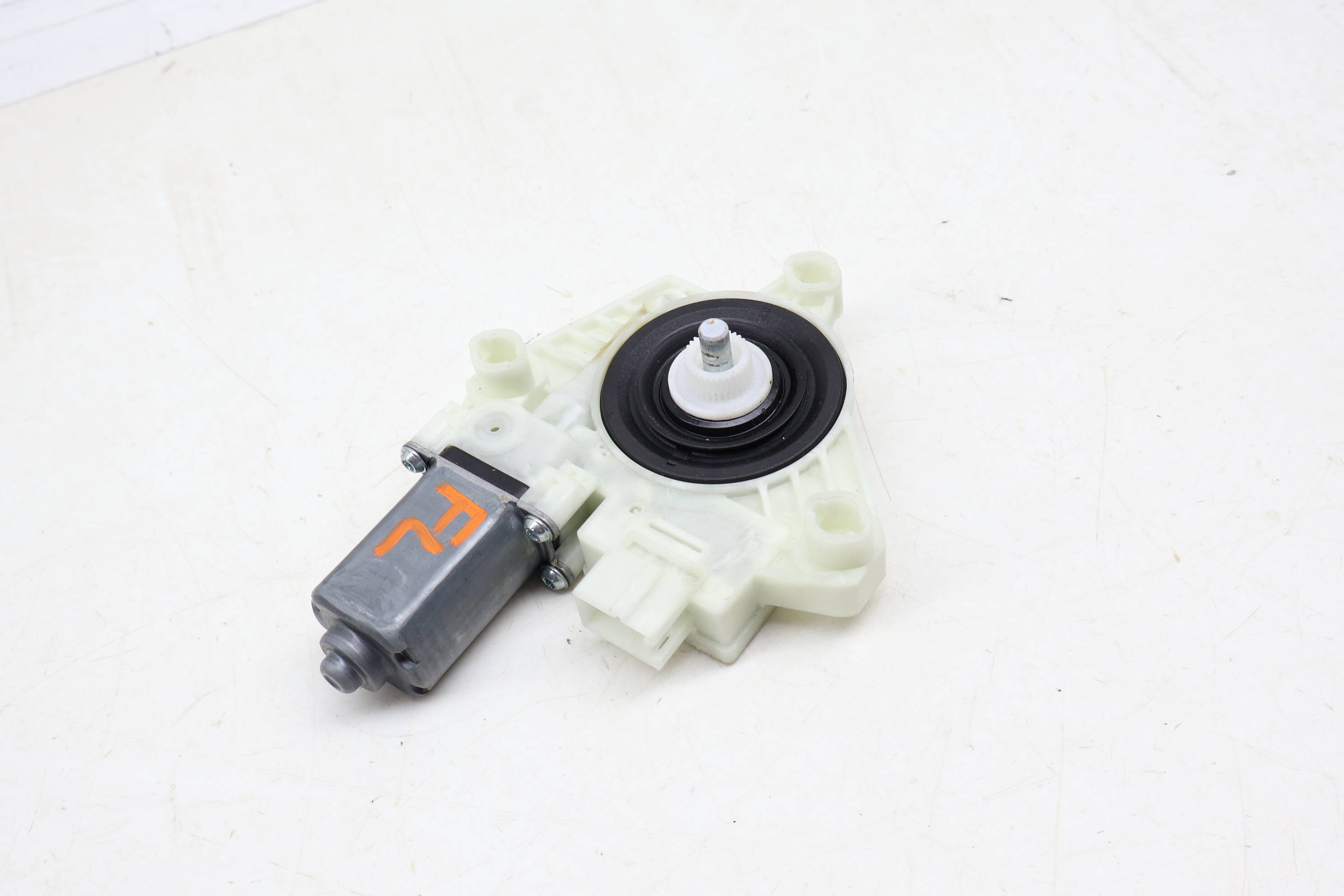 Door Window Motor 2139069901