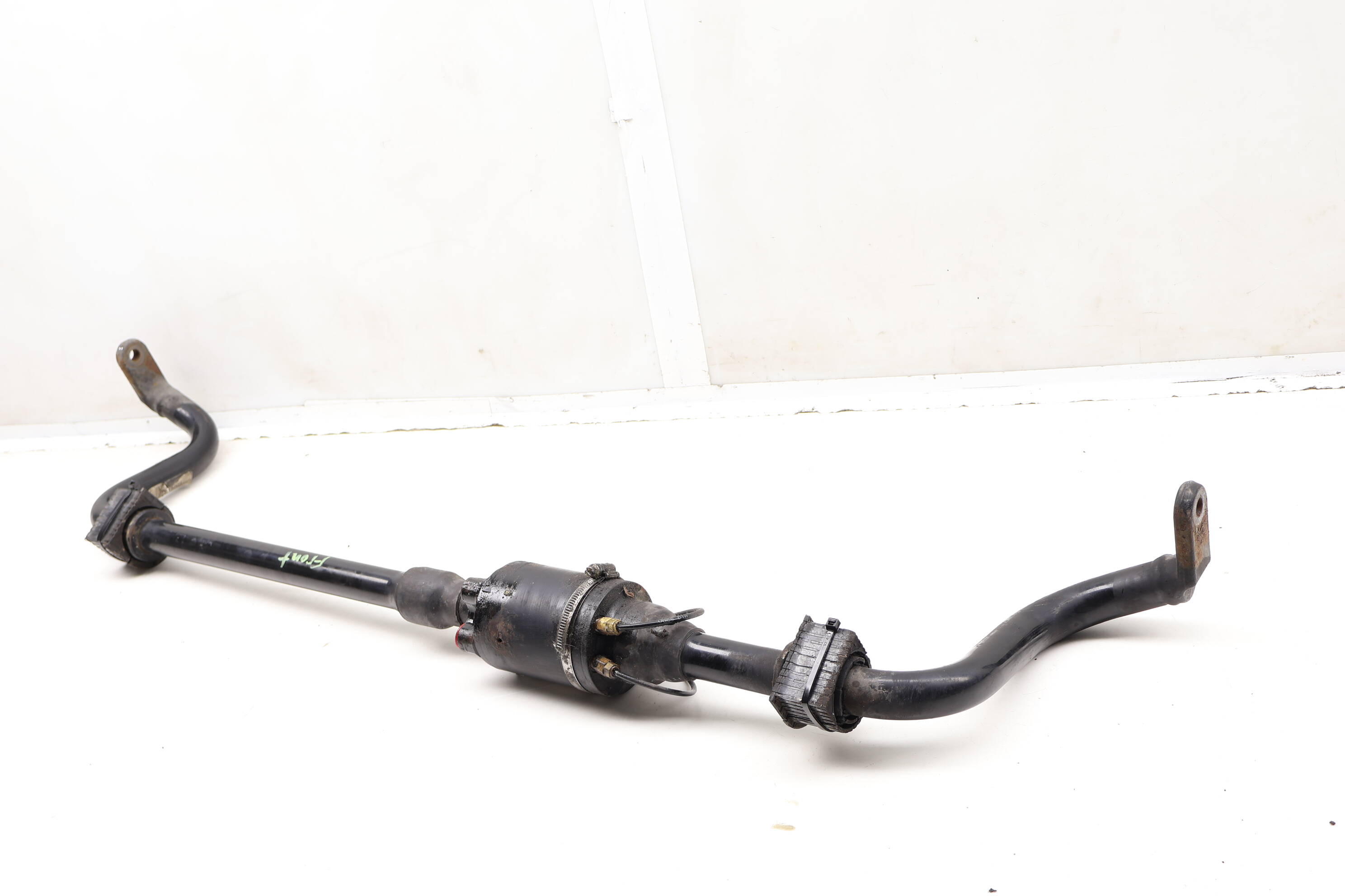 Stabilizer / Sway Bar 97035970104