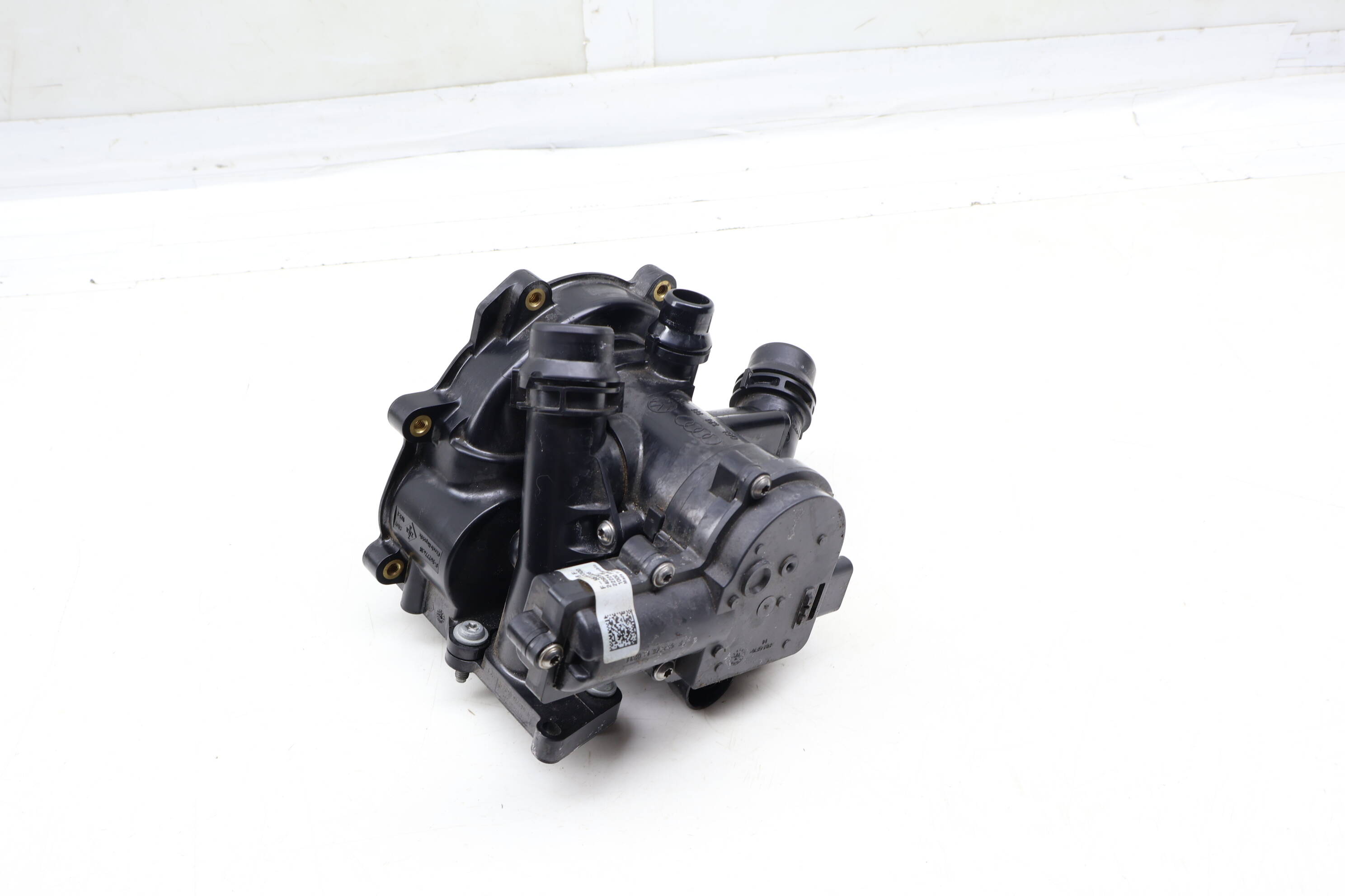 Coolant / Water Pump Housing 06L121111N