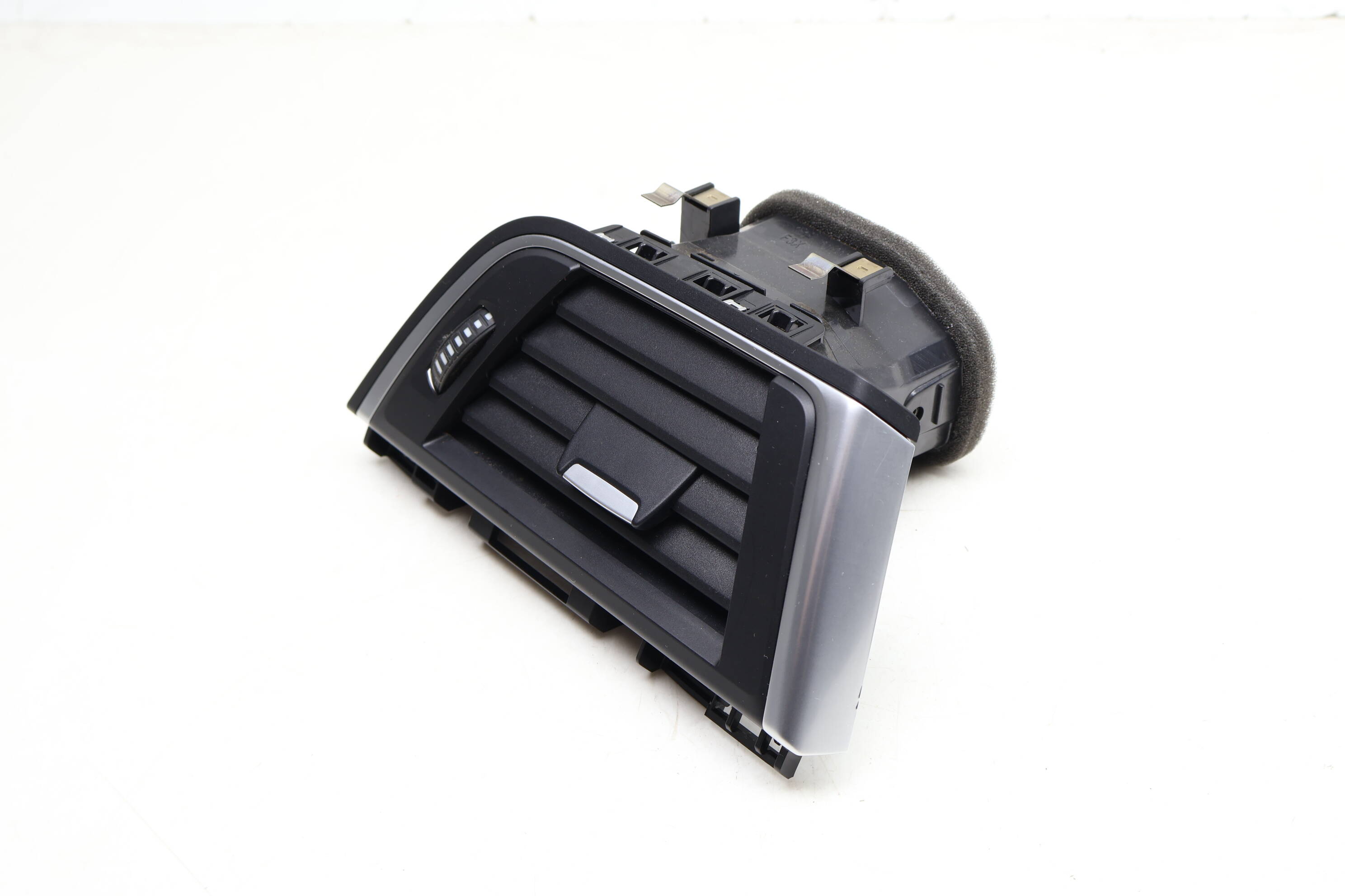 Dash Air Vent 64229346225