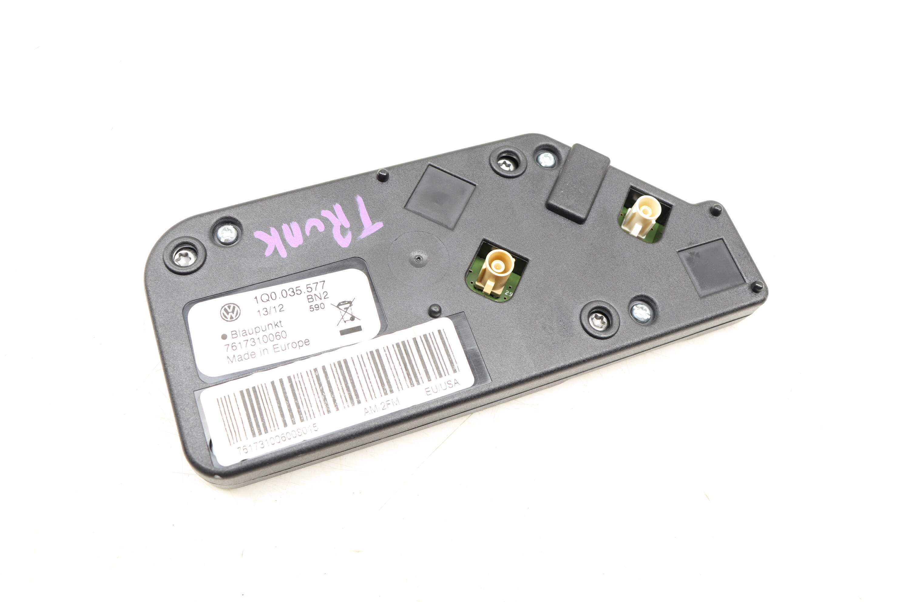 Antenna Booster 1Q0035577