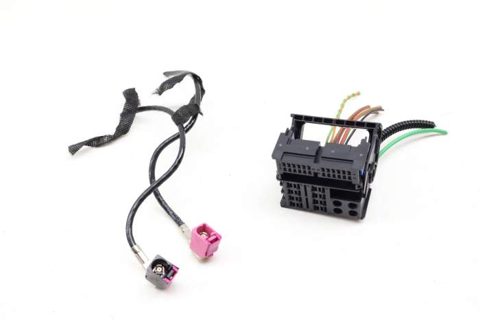 Radio / Stereo / Cd Unit Wiring Connector / Pigtail main product photo