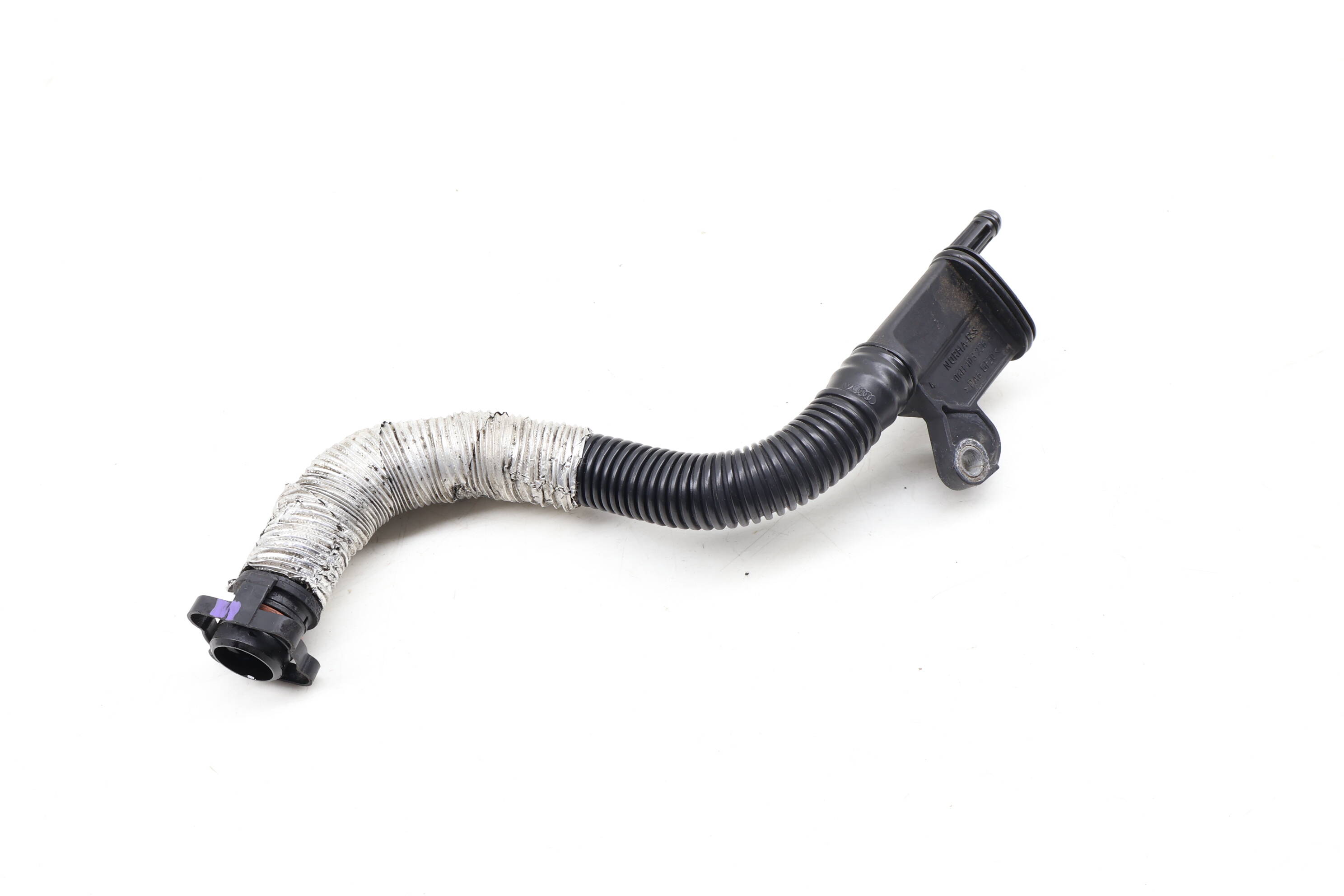 Pcv Breather Hose / Line 06H103226A
