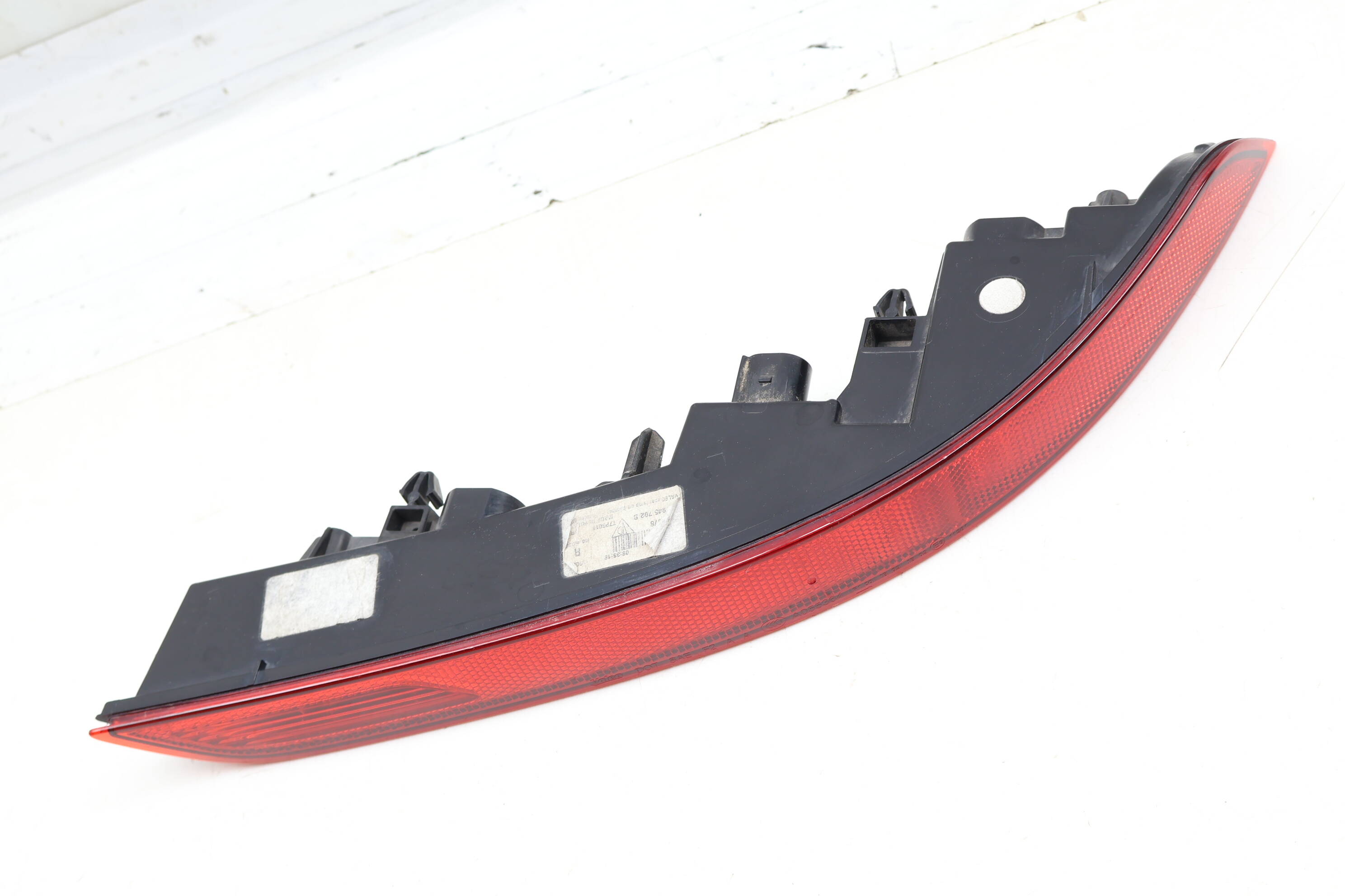 Lower Bumper Tail Light / Lamp 7P5945702B 95863110610