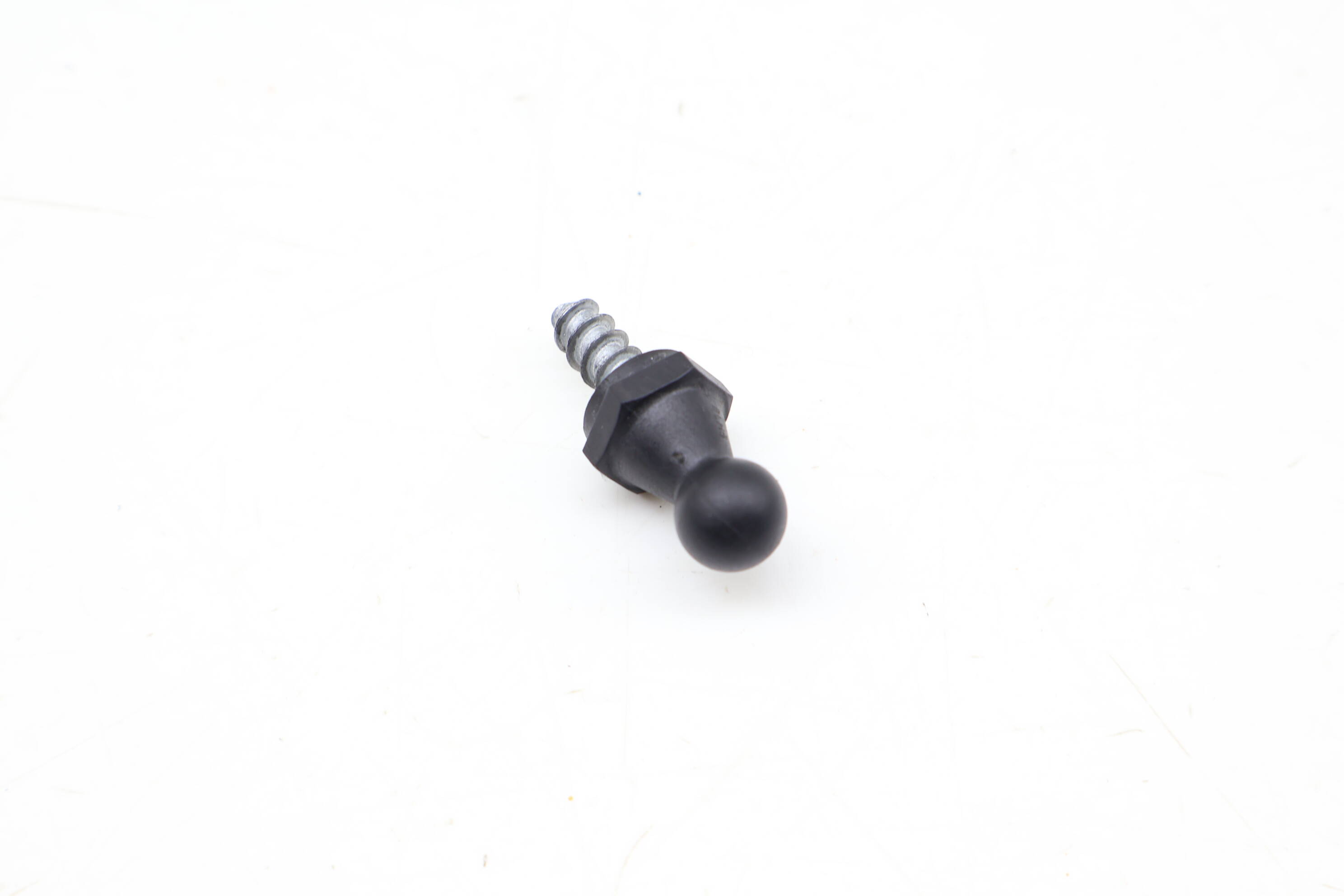 Engine Cover Ballpin / Fastener WHT005593