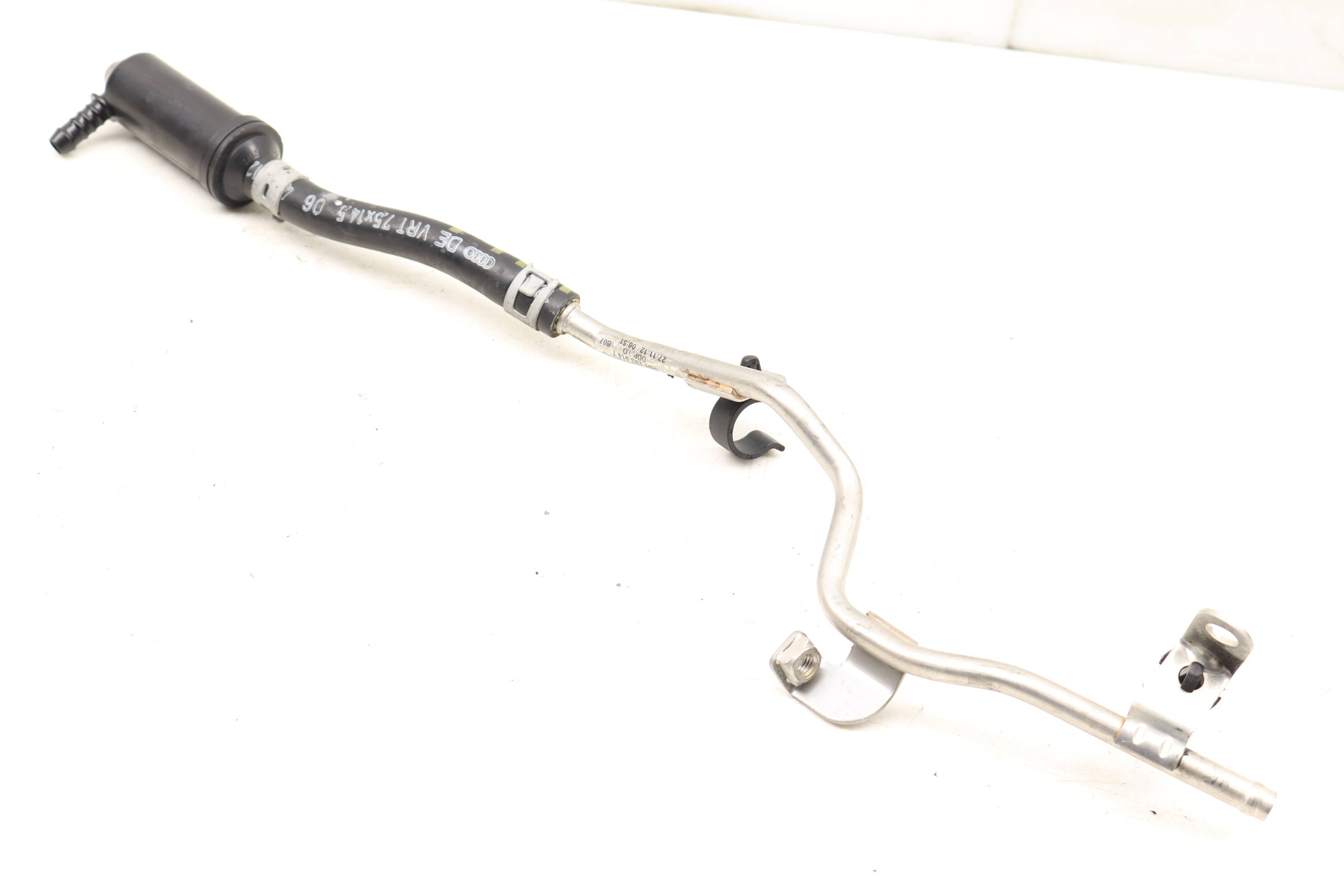 Air Intake Vacuum Hose / Line 06H133514T