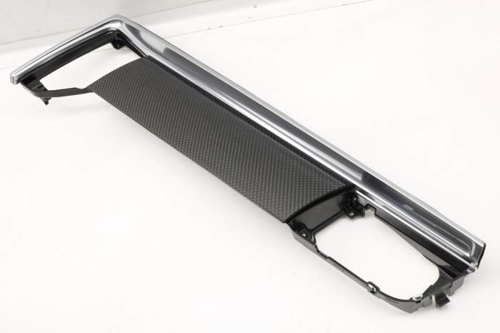 Dash Trim / Bezel 95B857224R main product photo