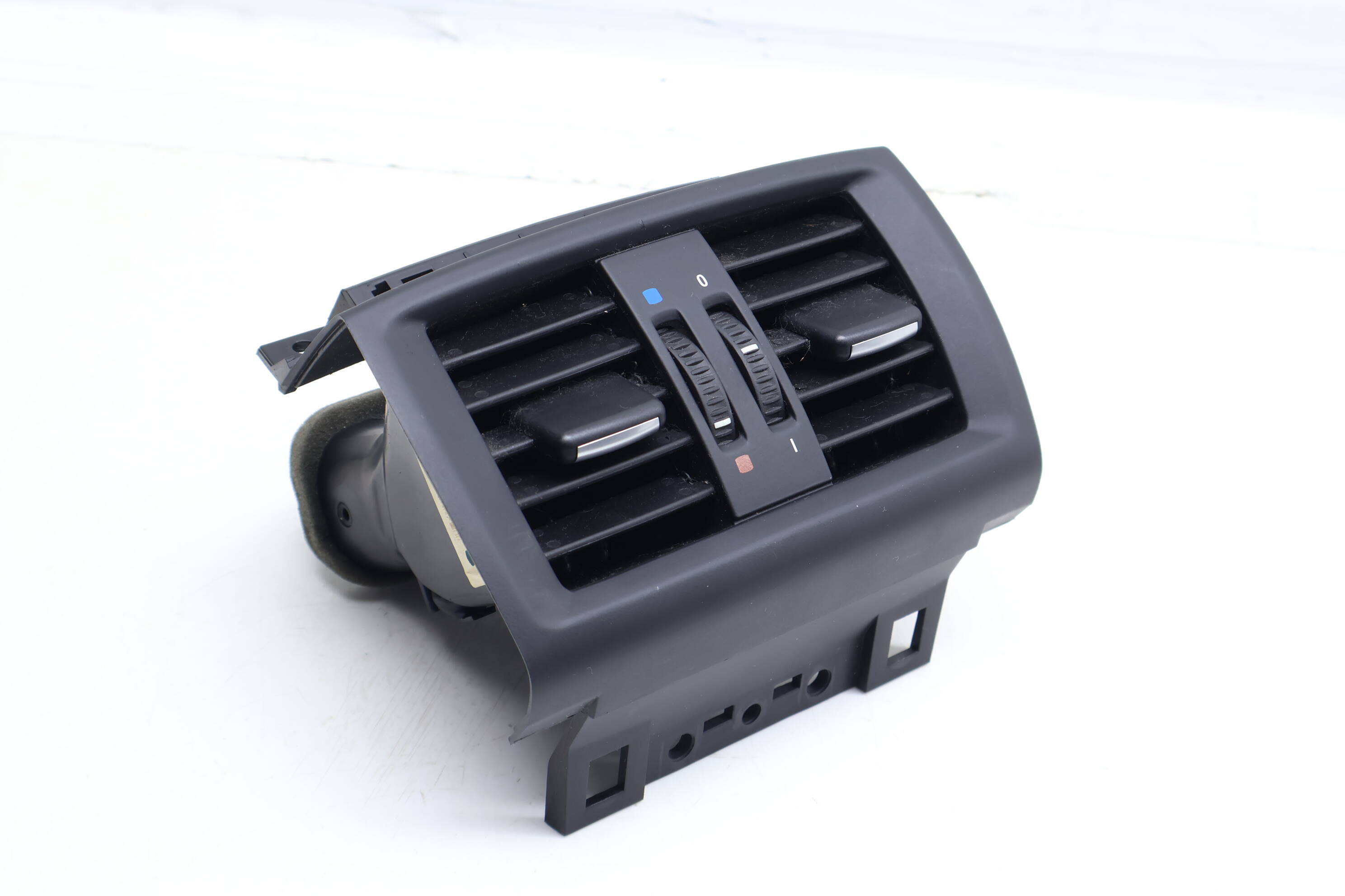 Center Air Vent 64229200888