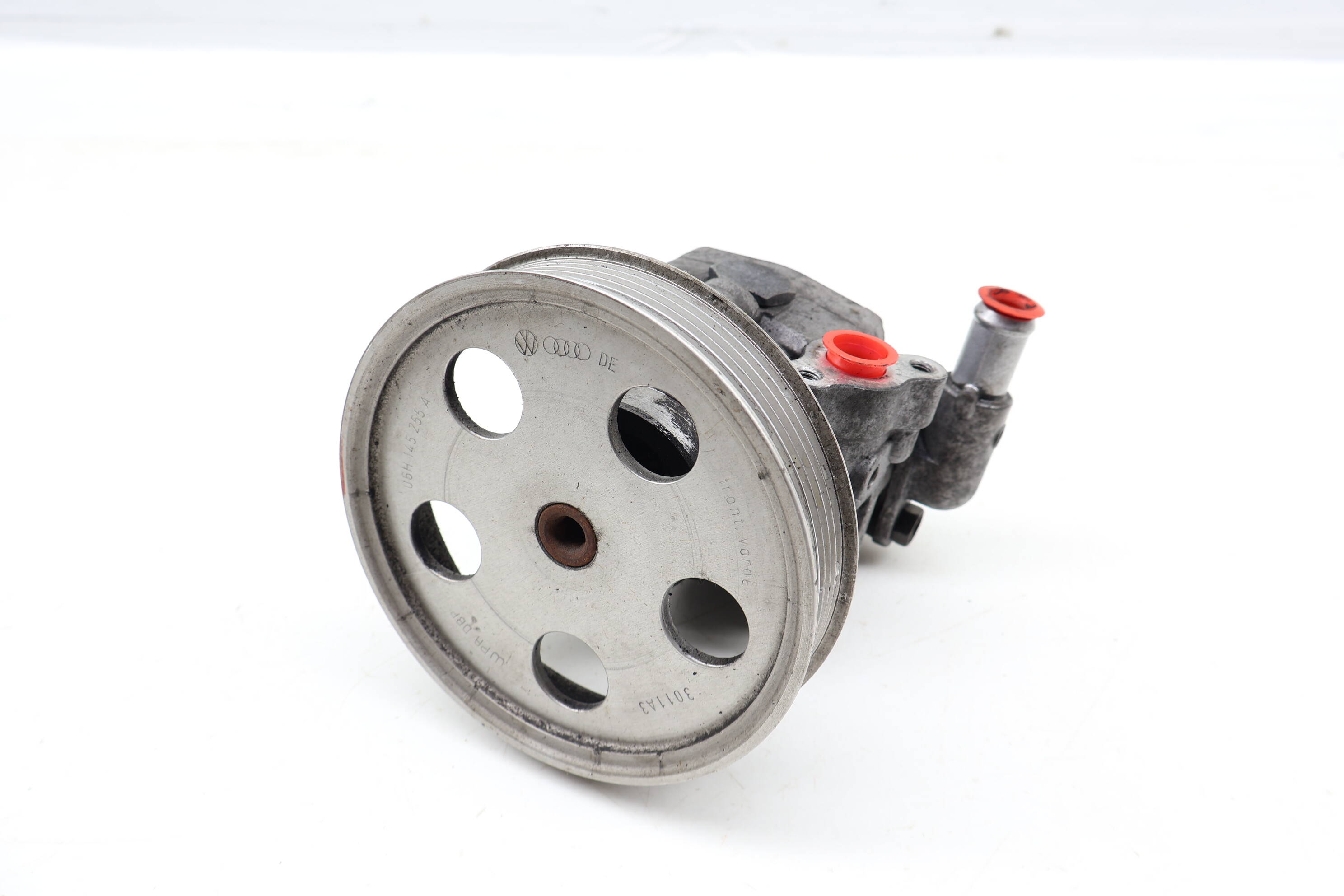 09-16 AUDI A4 A5 Power Steering Pump 8K0145153F