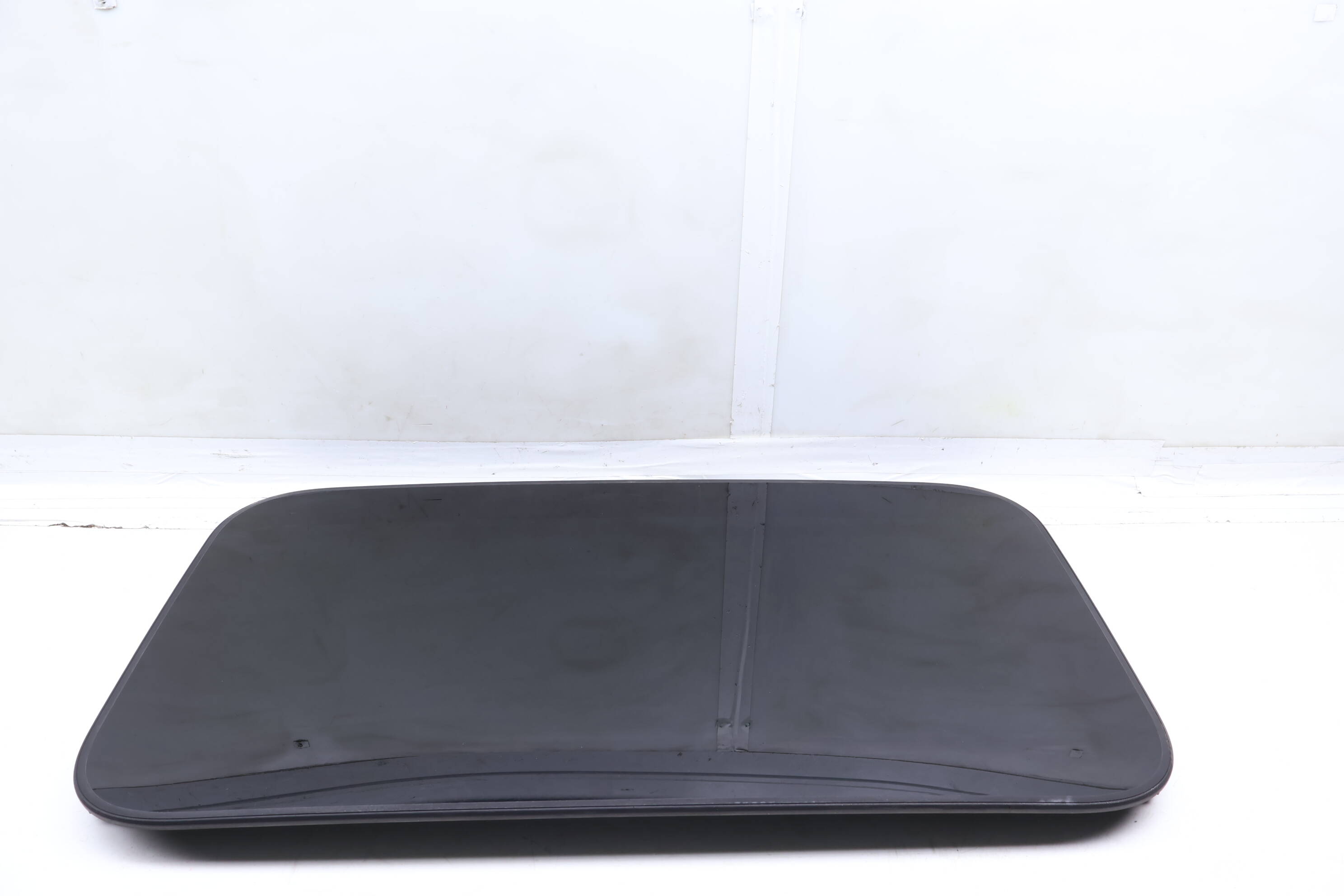 Sunroof / Sun Roof Glass Panel 4E0877071
