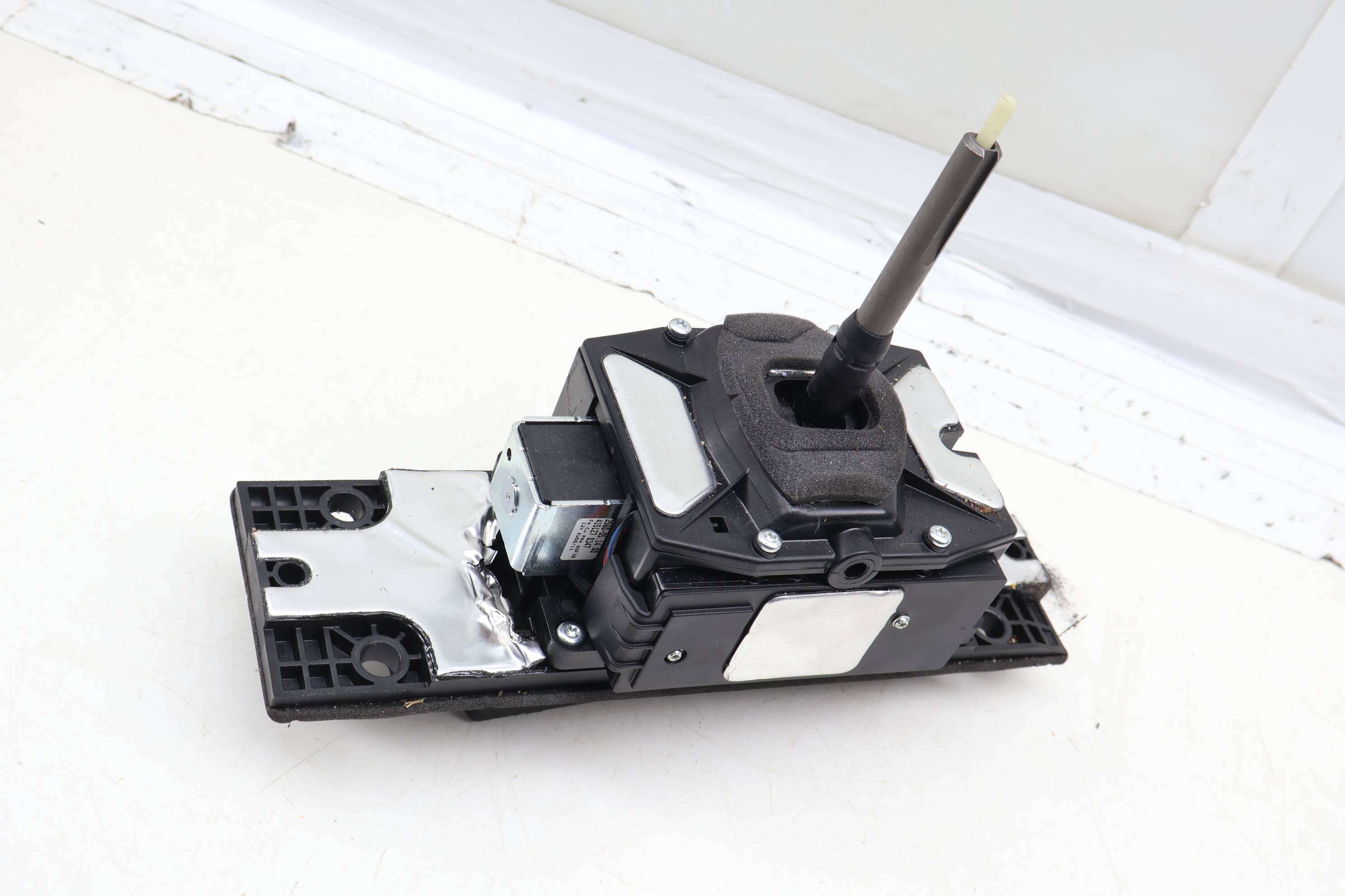 Automatic Shift / Shifter Assembly 97042691100