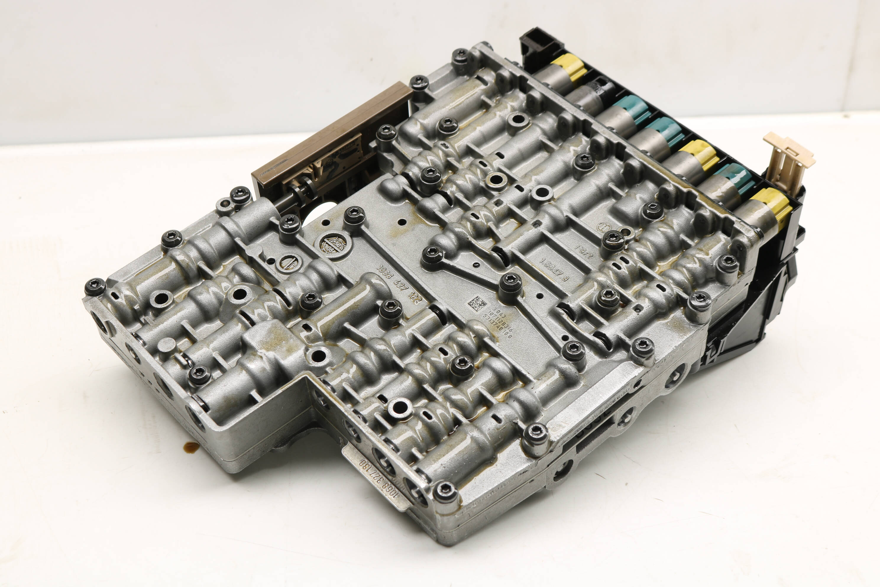 TRANSMISSION VALVE BODY / MECHATRONIC - BMW 323I 325I 325XI