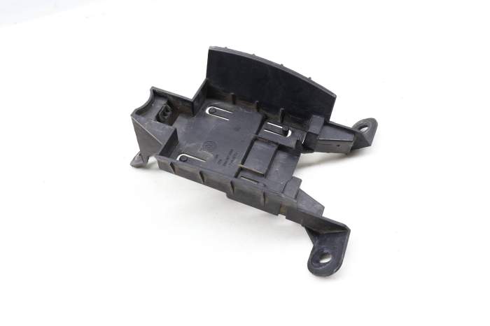 Blind Spot Detection Sensor / Module Bracket 5NA907455A main product photo