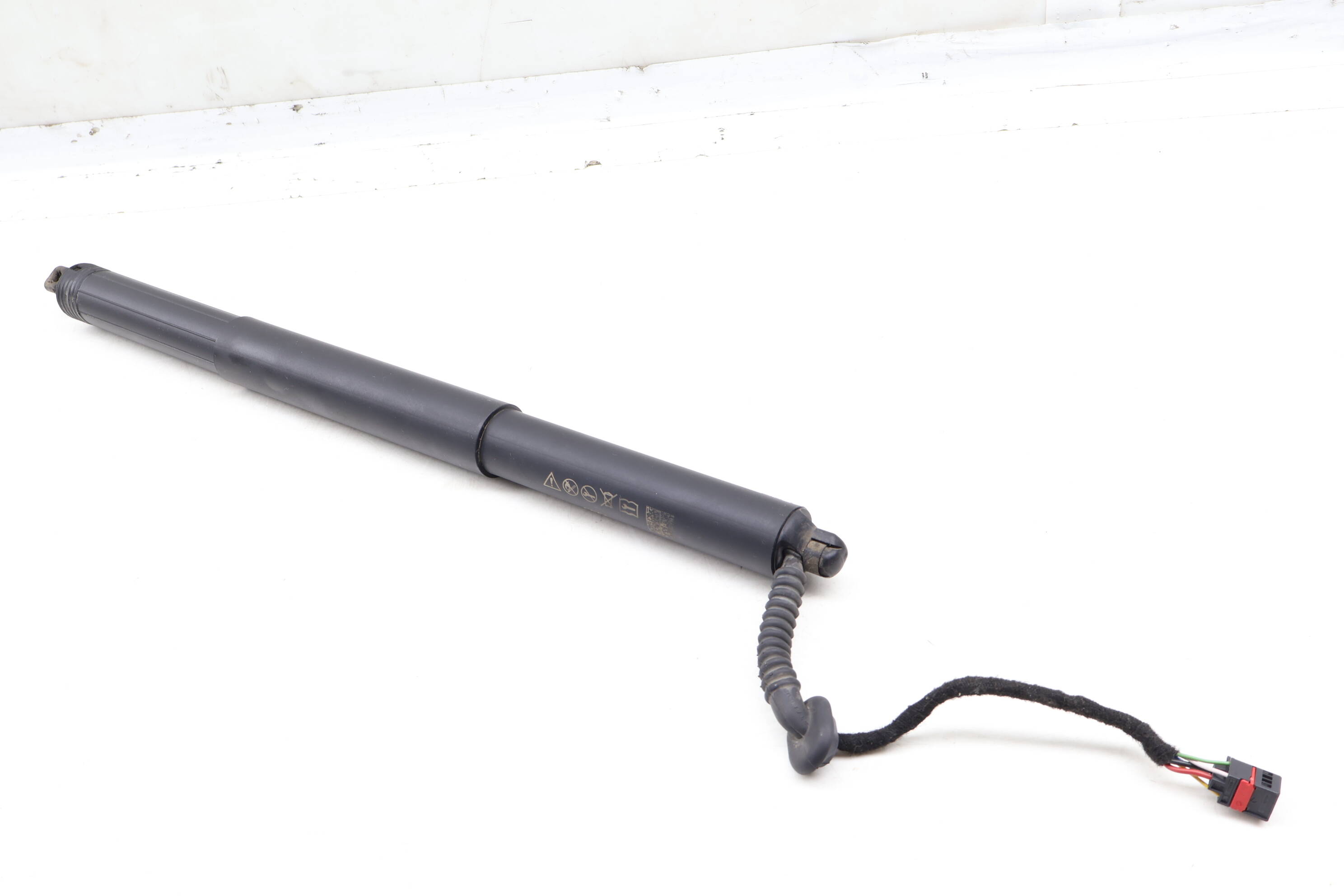 Trunk Hatch Strut / Shock 80A827851C