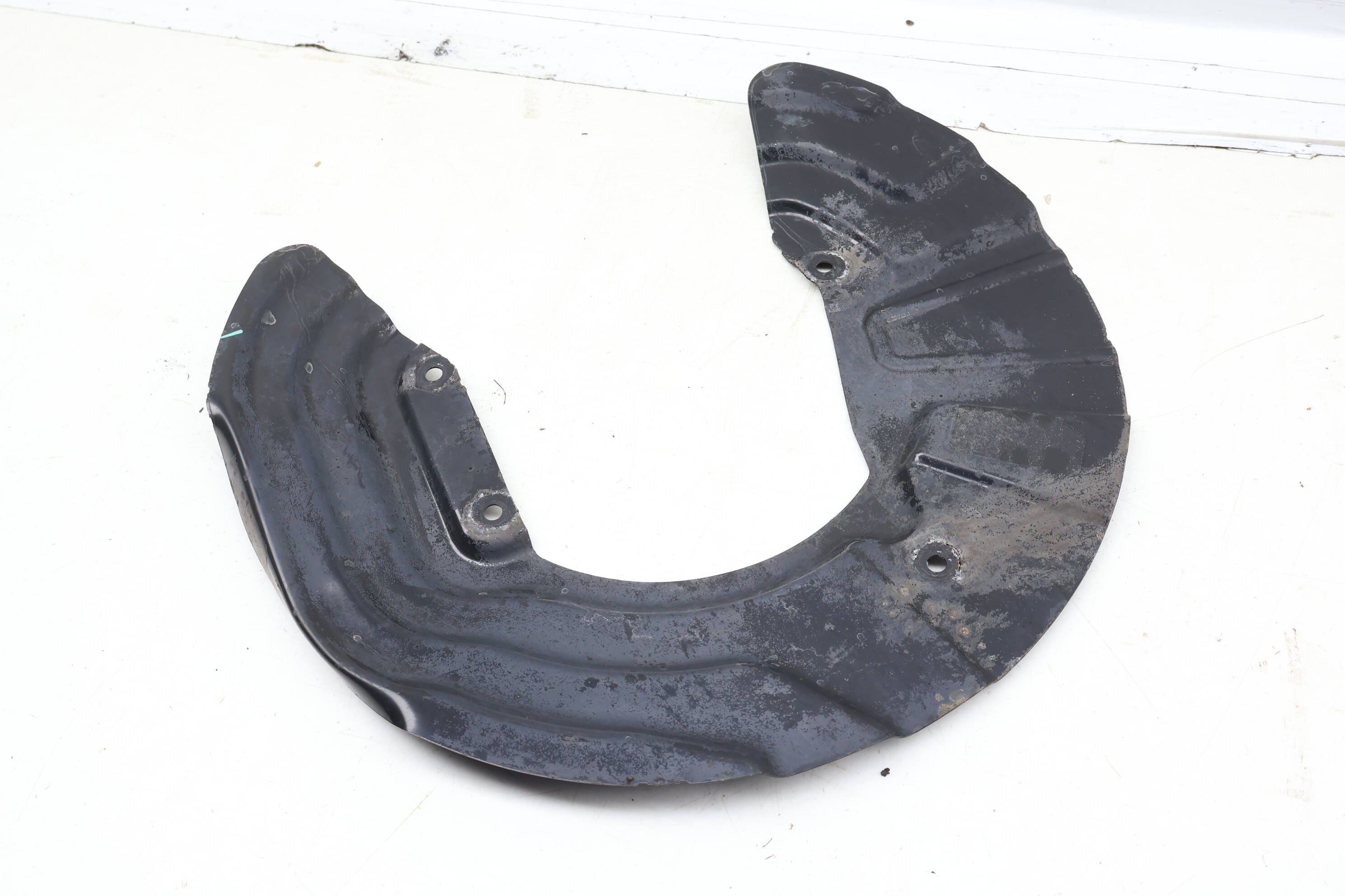 Brake Dust / Splash Shield 34106787514