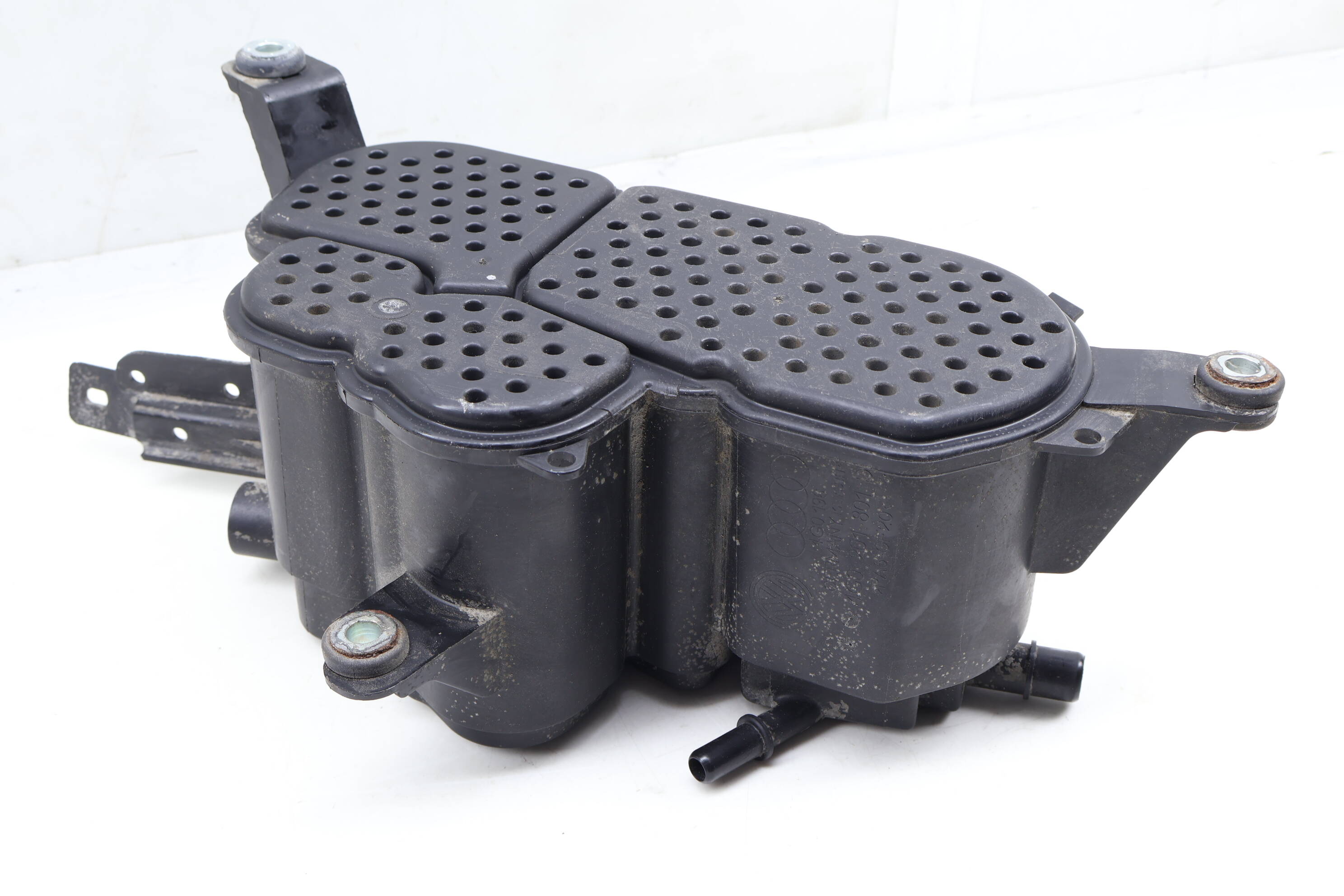 Fuel Evap Charcoal Canister 4G0201801D