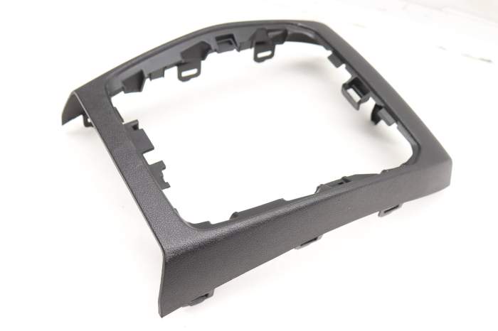 Center Console Trim / Bezel 51167943079 main product photo