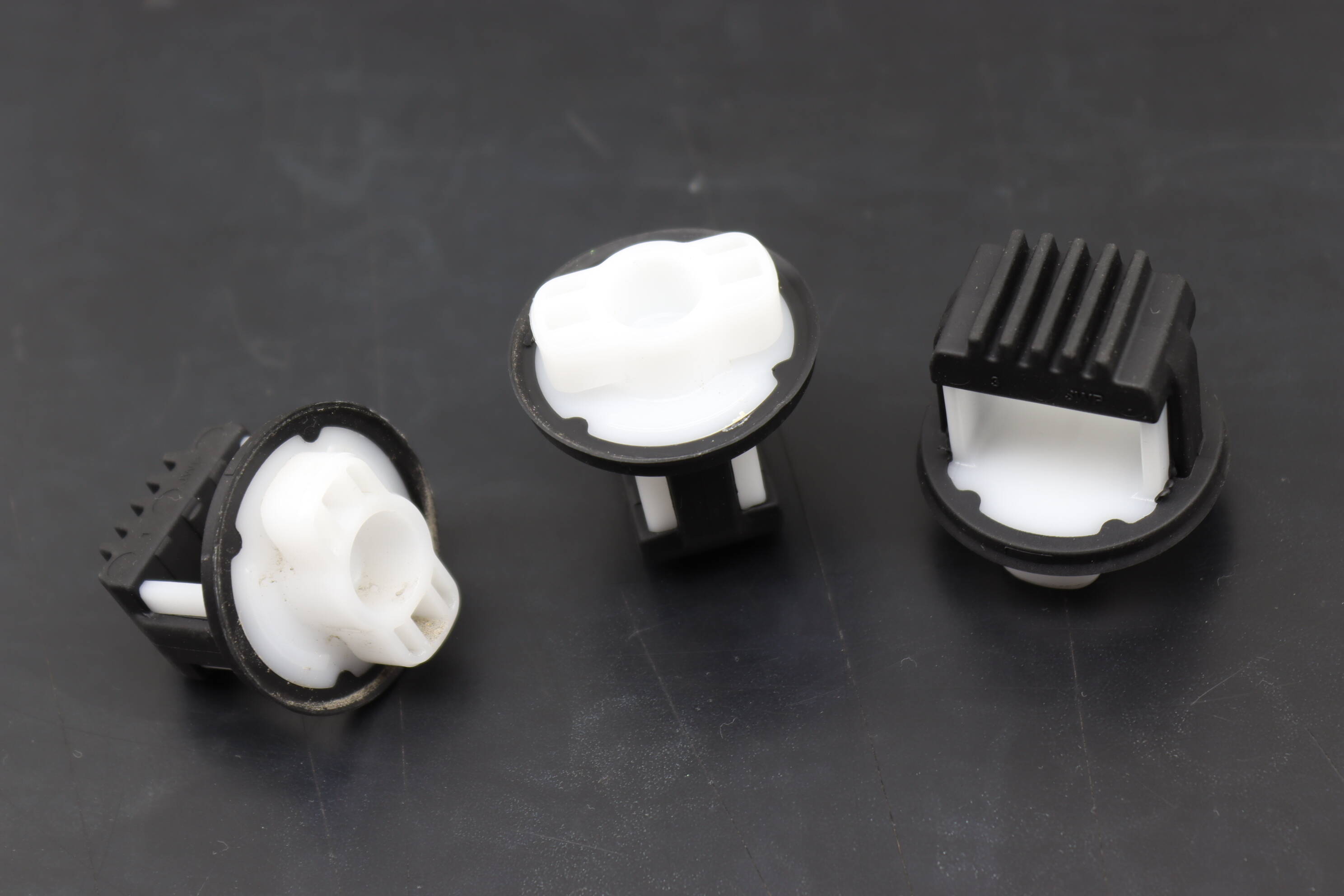 Door Panel Clip / Fastener Set (3) 992867075