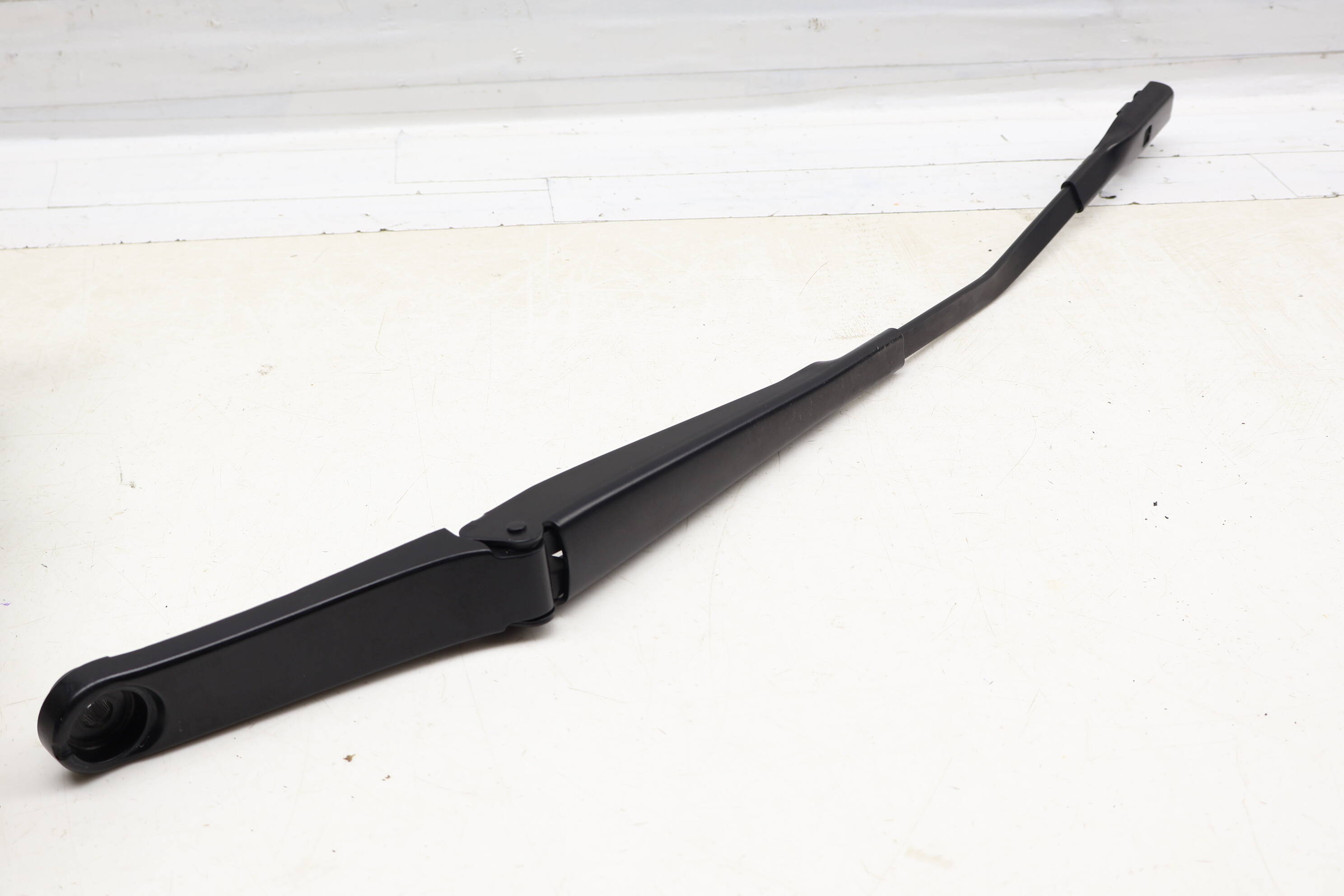 Windshield Wiper Arm 8W1955407