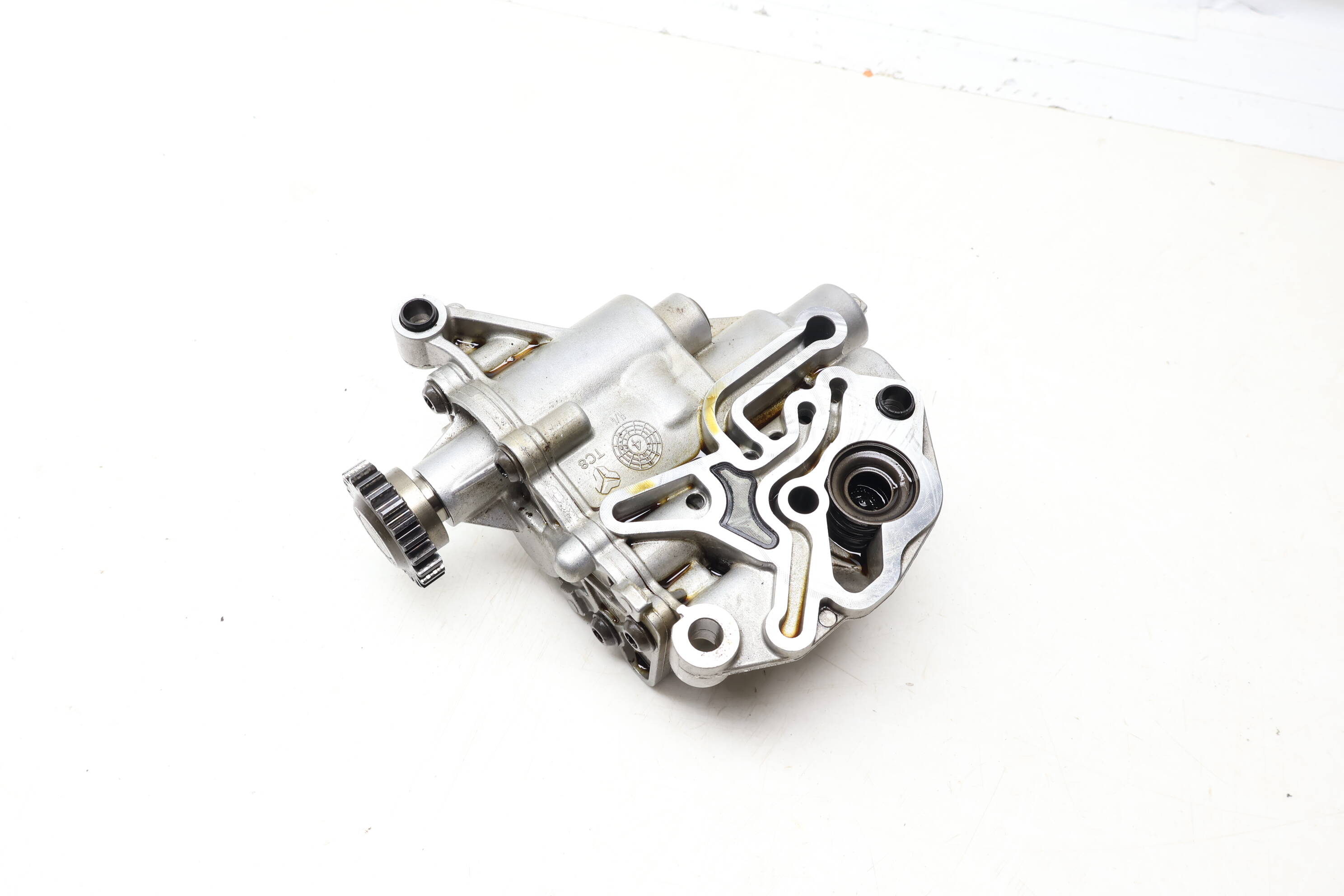 Engine Oil Pump 06H115105BN