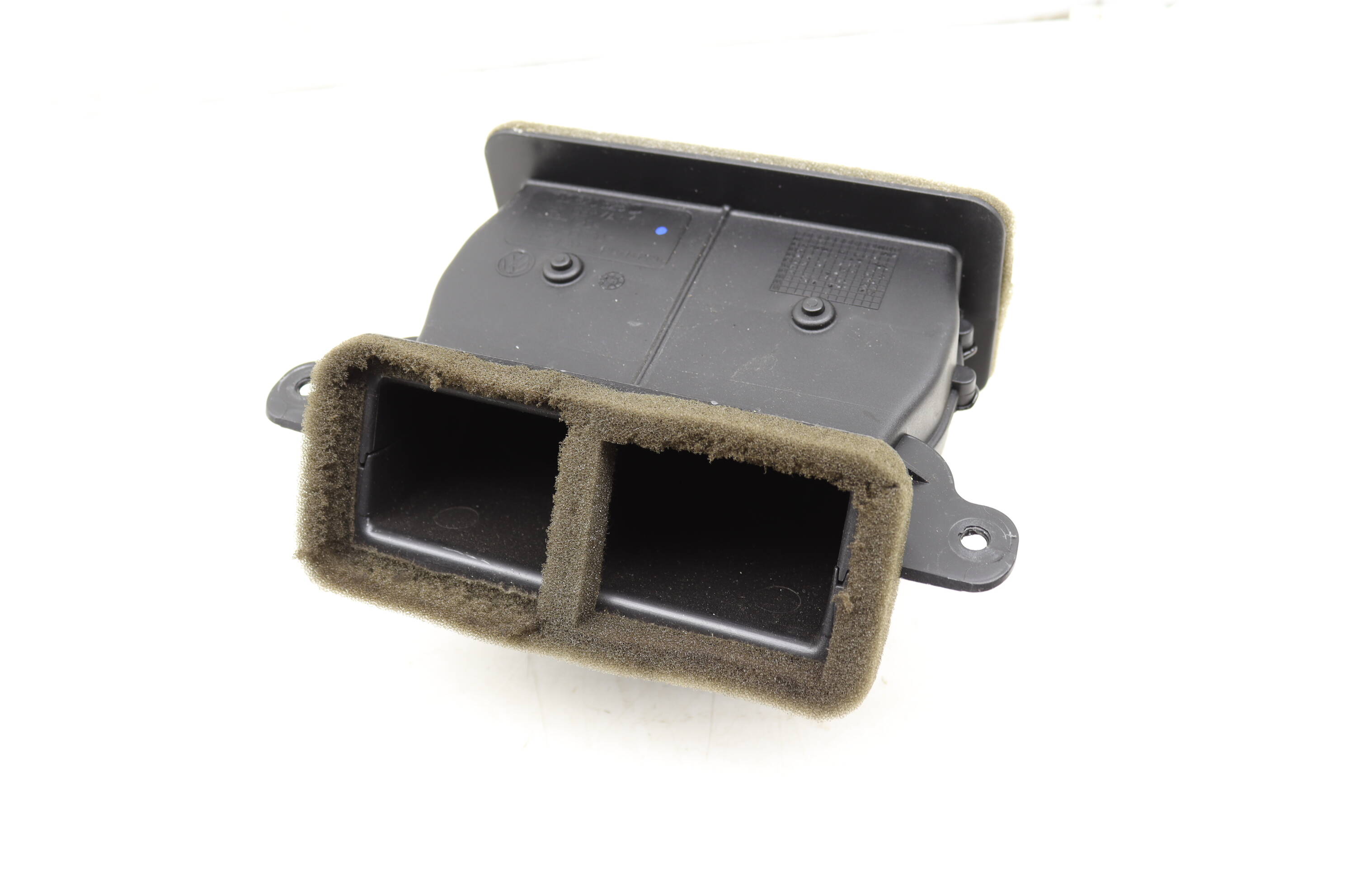 Center Air Vent 7L0820526C