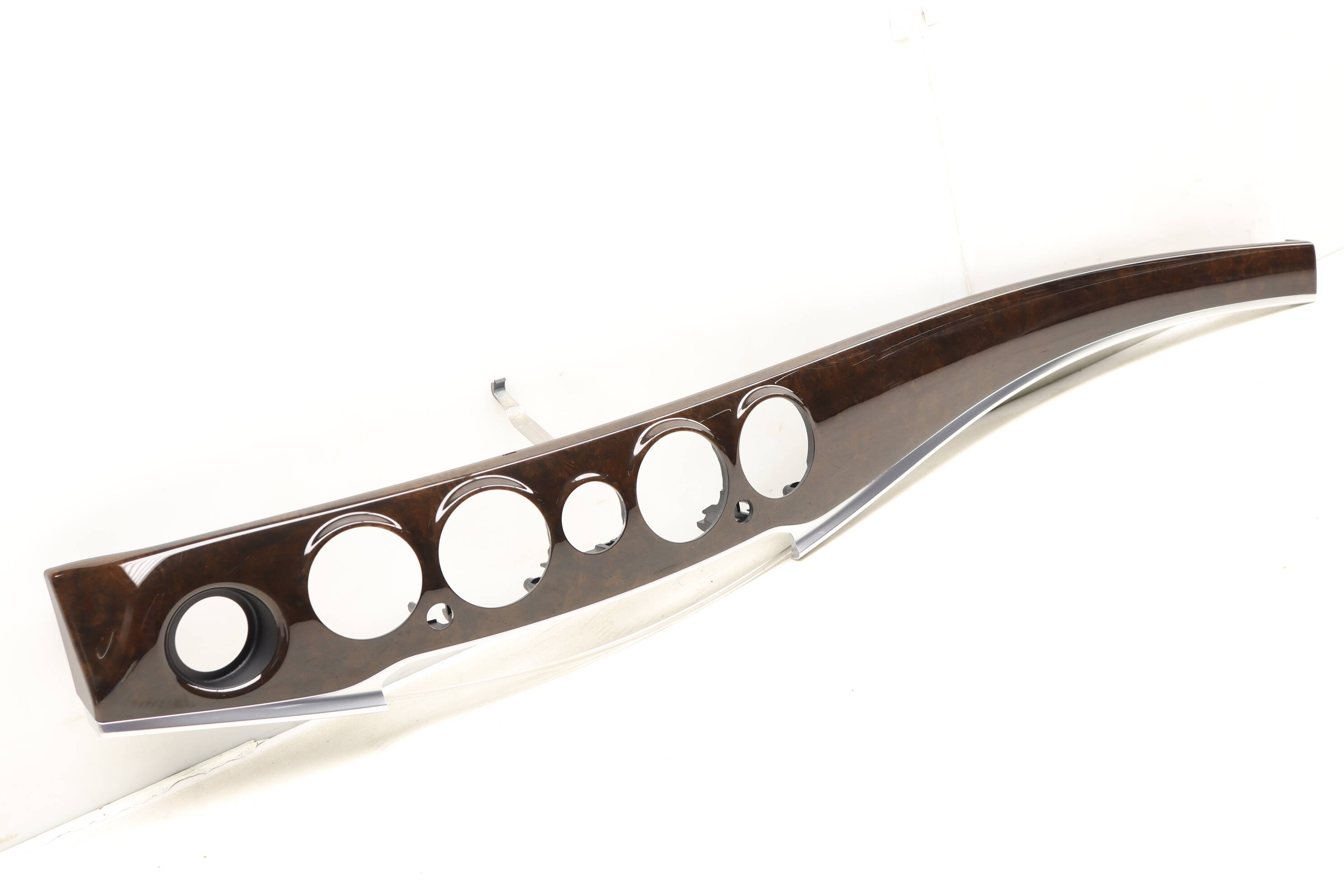 Center Dash Panel Trim / Bezel 2226808100