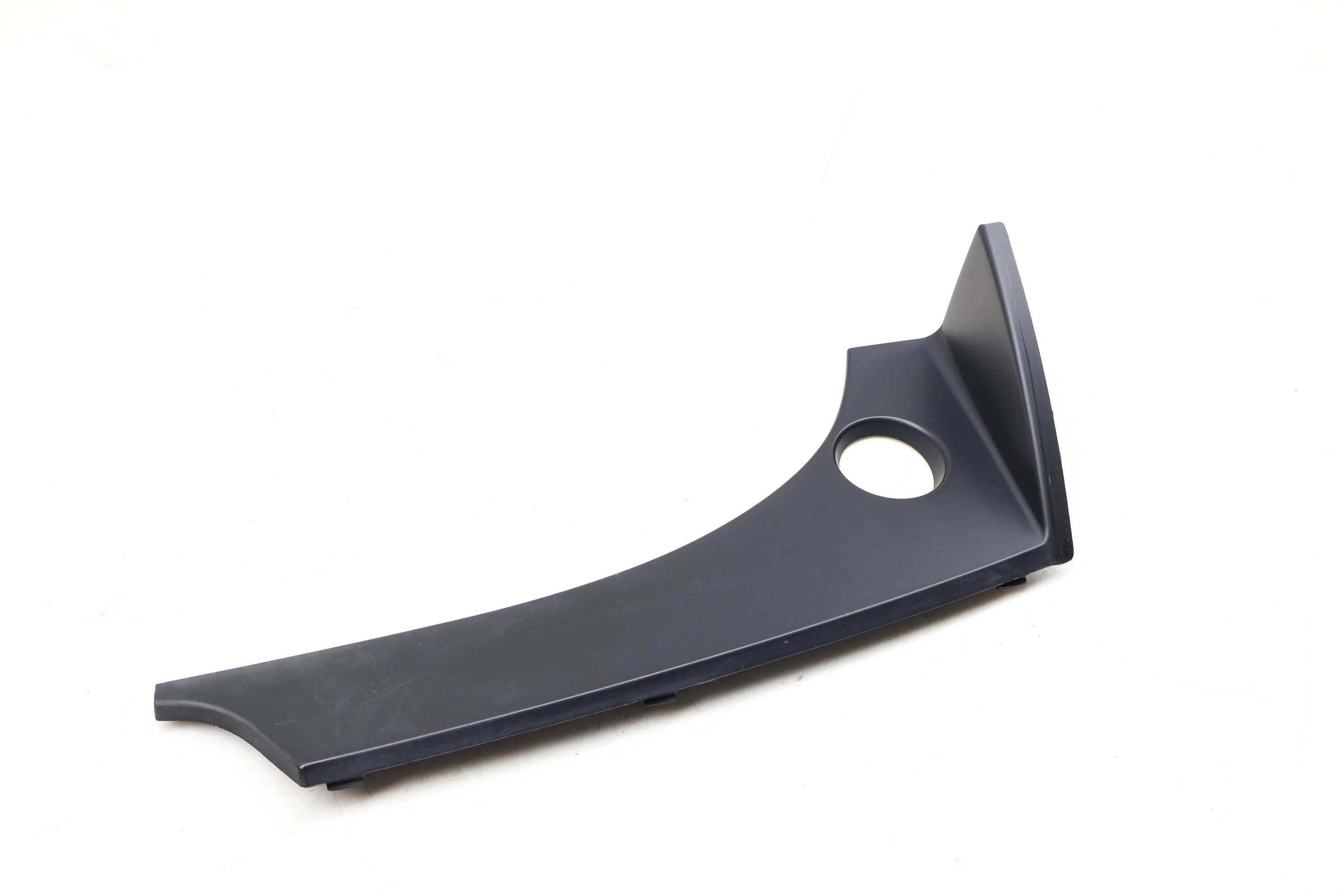 Upper Bumper Trim / Cover 8N0807534A