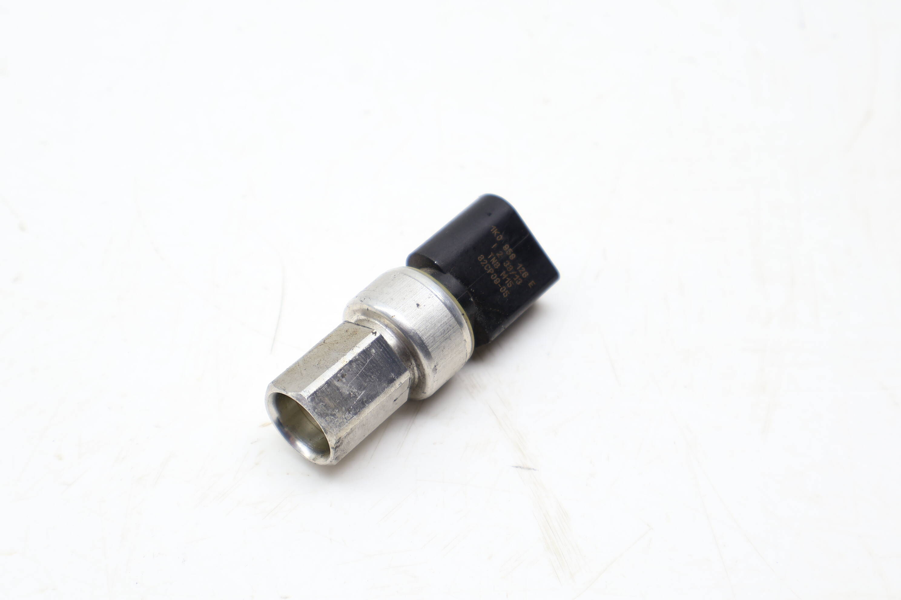 Ac Pressure Switch / Sensor 1K0959126E 95561313703
