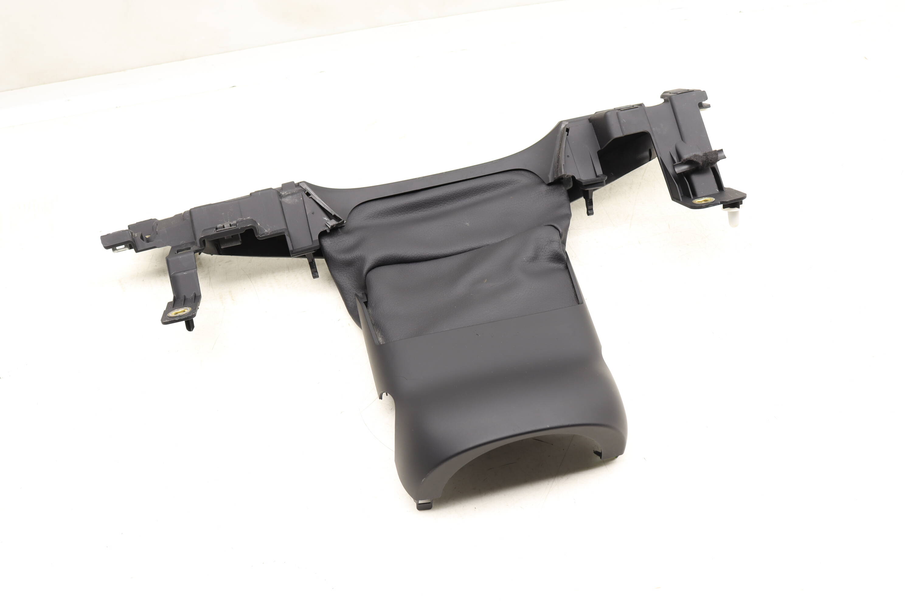 Steering Column Trim / Cover (Upper) 9Y1857211