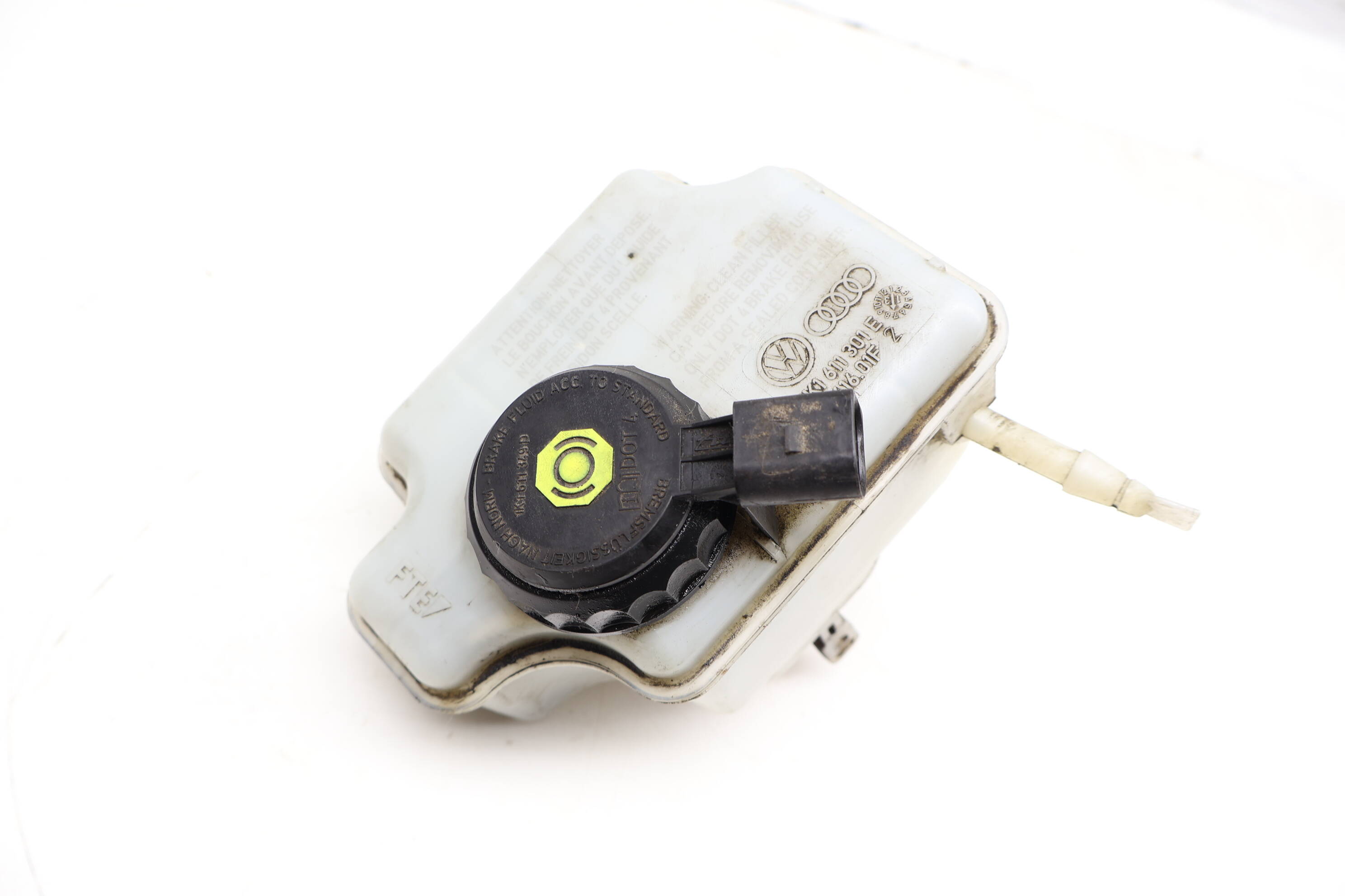 Brake Fluid Reservoir / Tank 1K1611301E