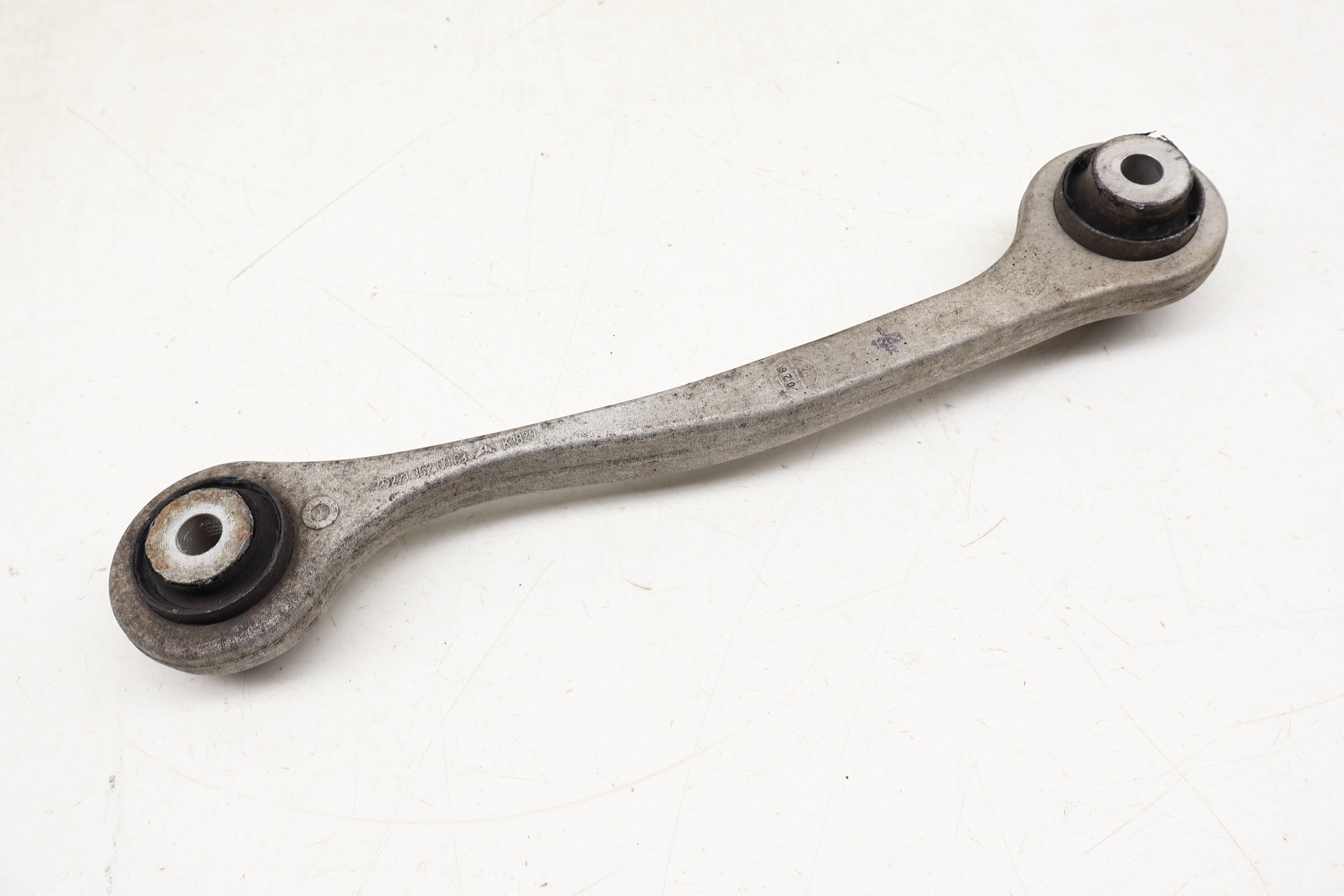 Lower Control Arm / Tie Rod 2213520003