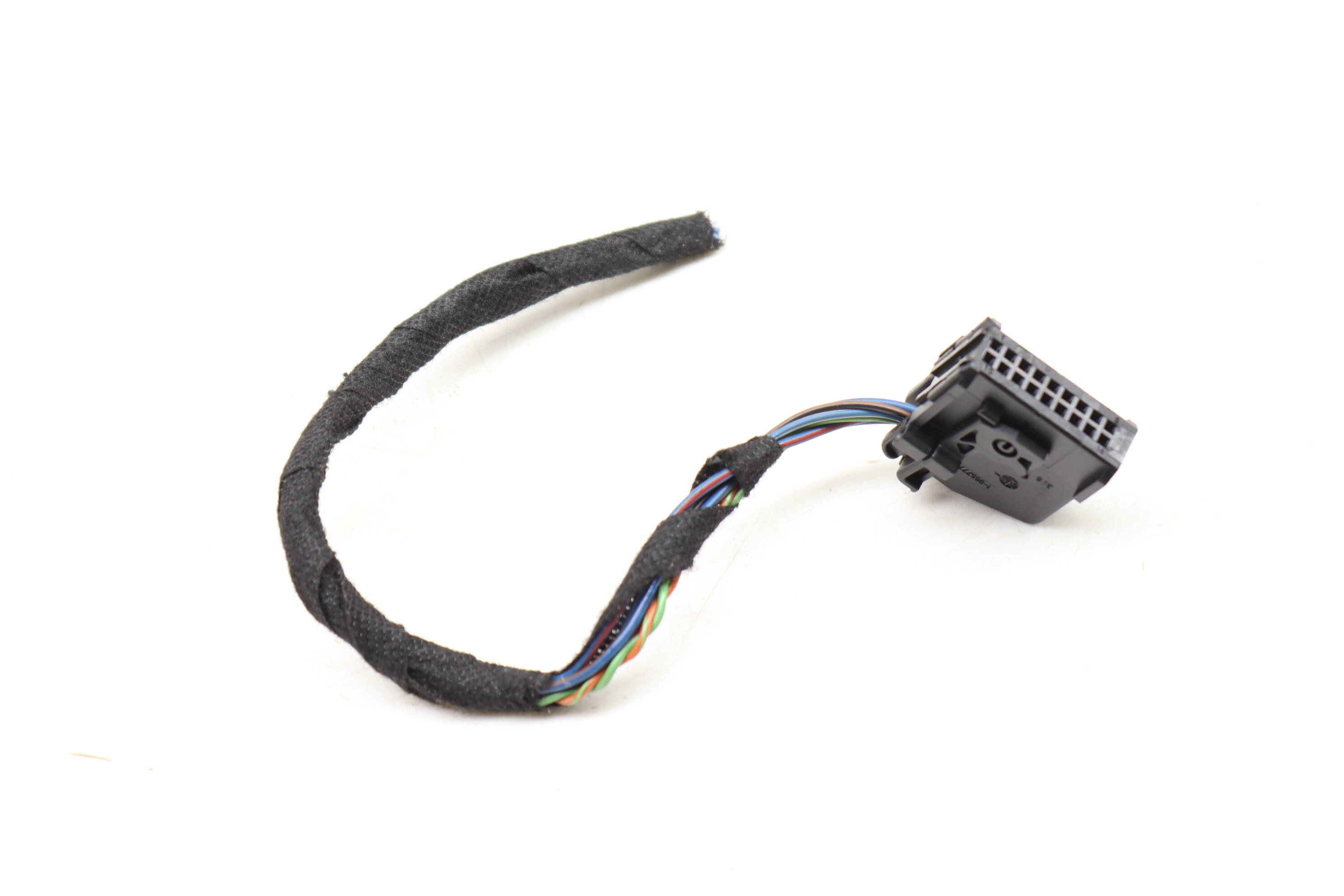 Instrument&#x20;Cluster&#x20;Wiring&#x20;Connector&#x20;&#x2F;&#x20;Pigtail