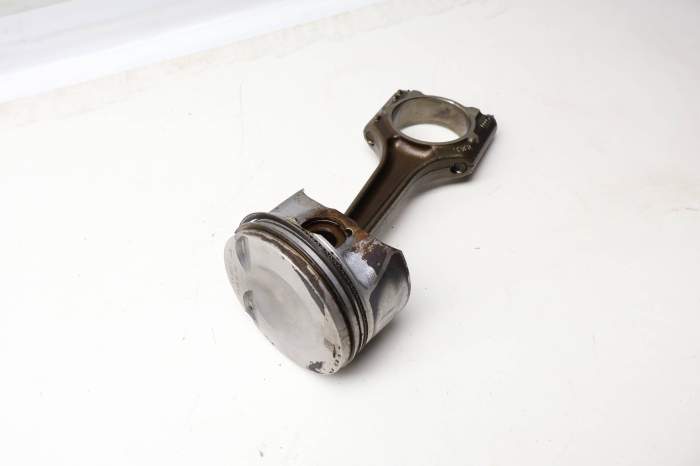 Piston W/ Connecting Rod PAC107065B main product photo