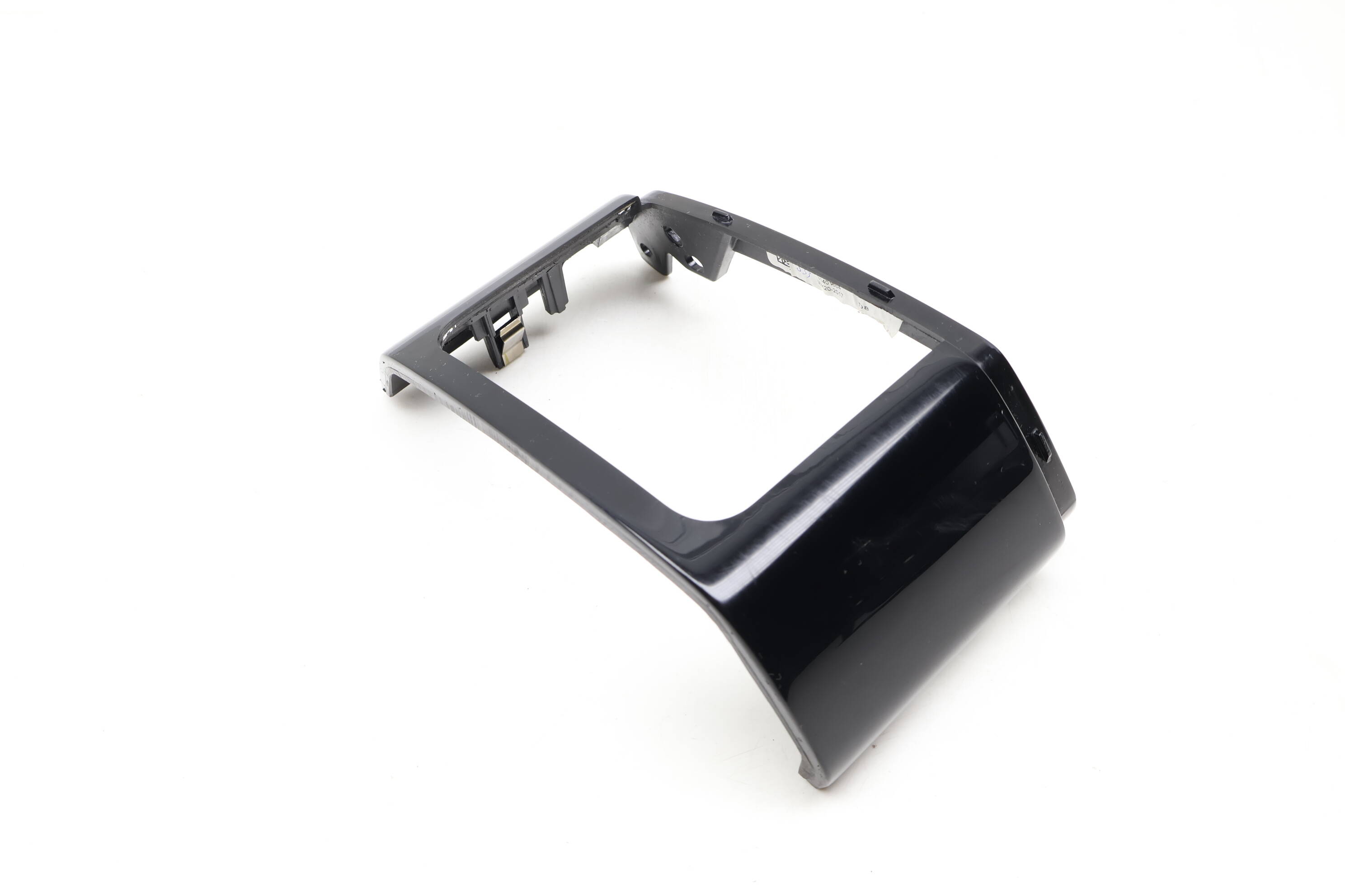 Dash&#x20;Air&#x20;Vent&#x20;Trim&#x20;&#x2F;&#x20;Bezel&#x20;DK6M04394