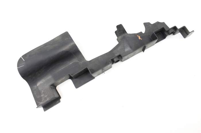 Radiator Air Guide / Duct 8E0121284Q main product photo
