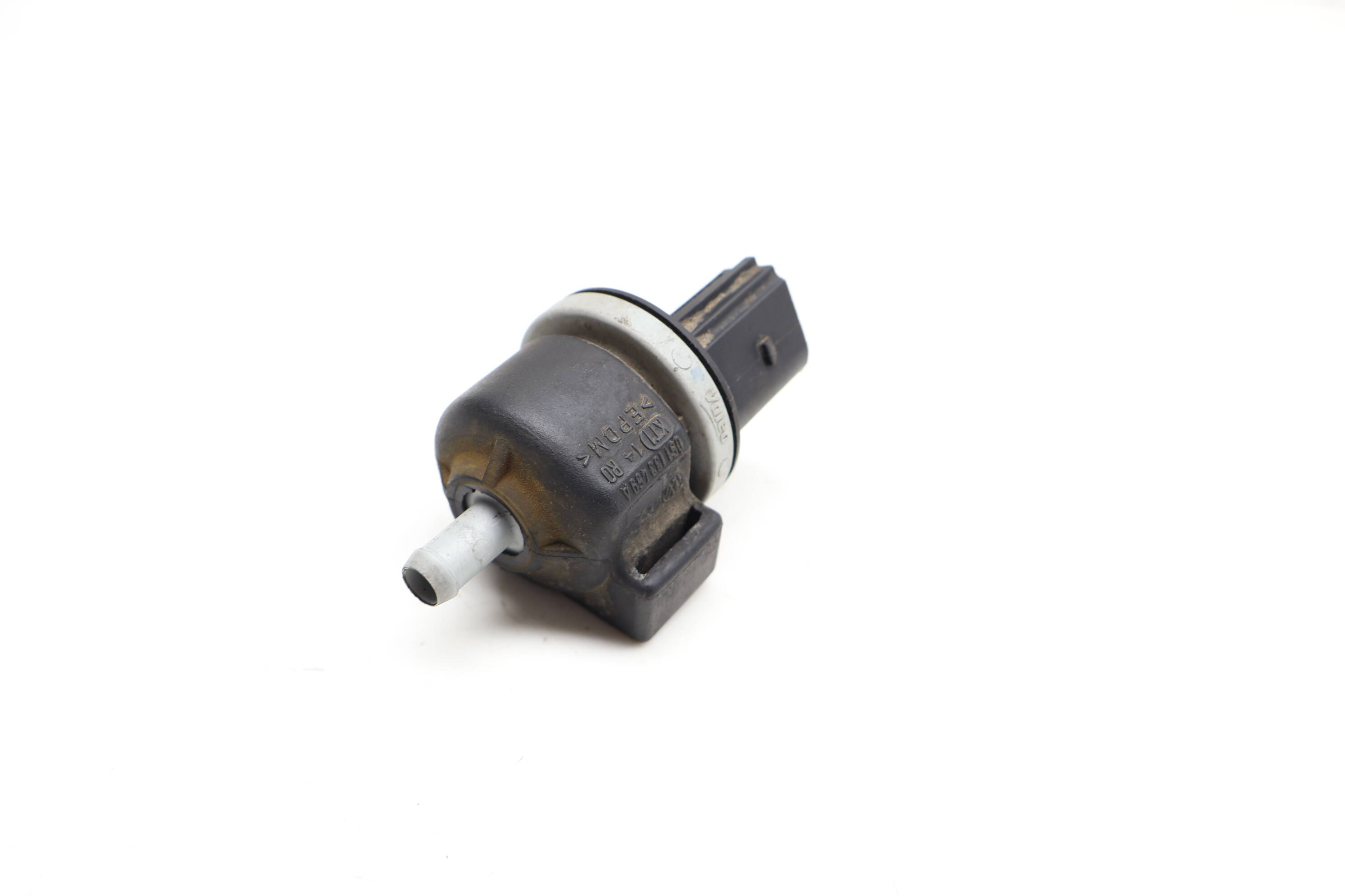 Evap Purge Valve 06D133517B 95560524100