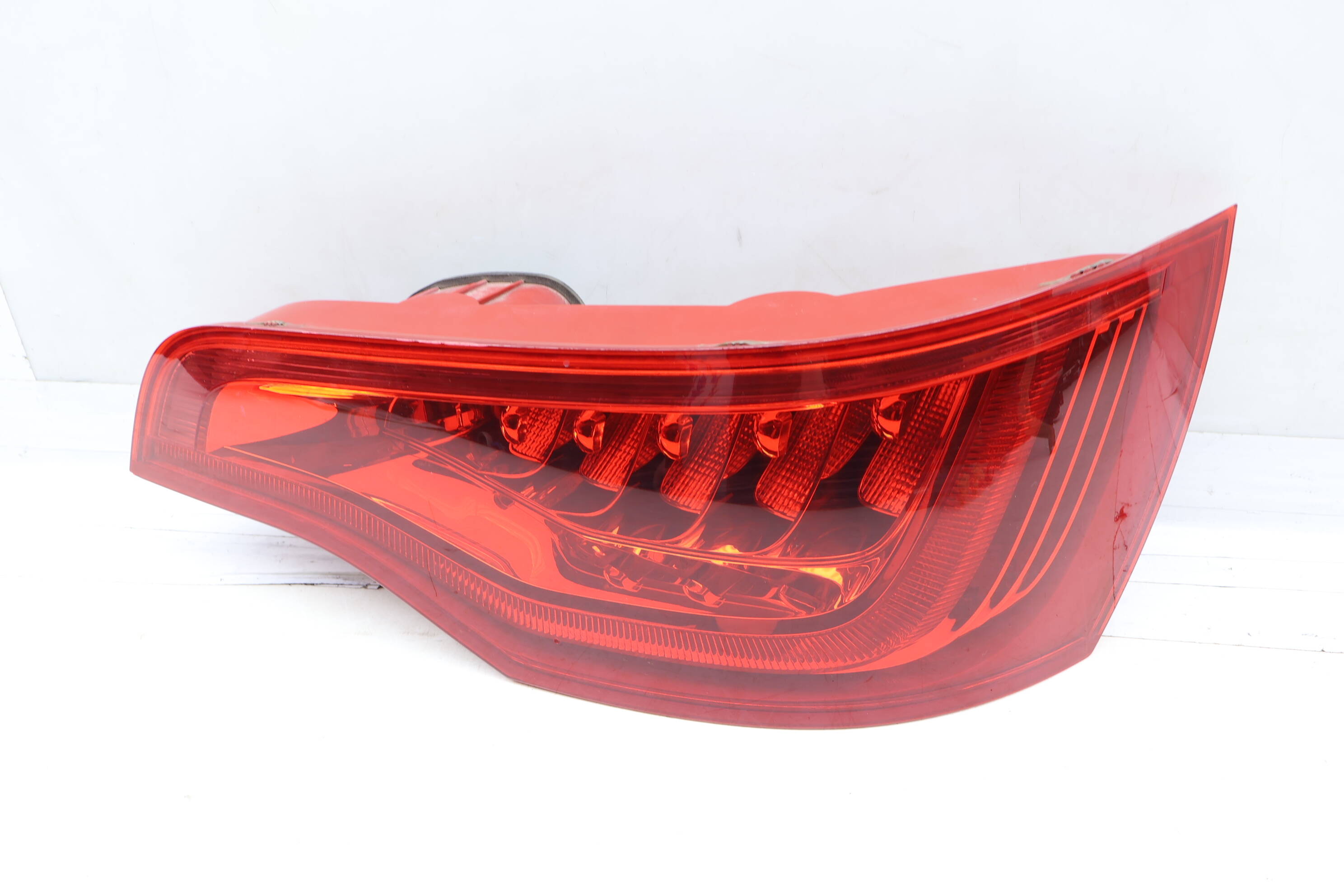 Upper Led Tail Light / Lamp 4L0945094G