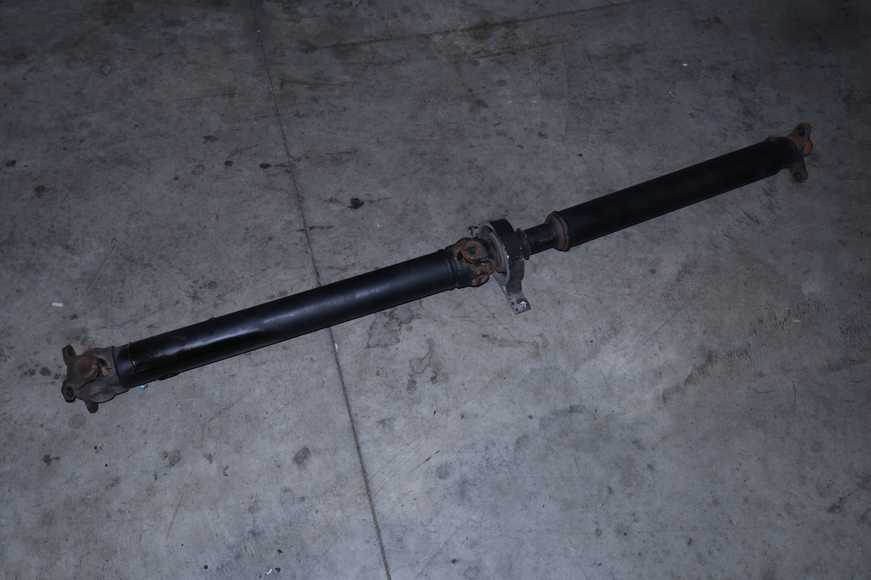 Driveshaft / Propeller Shaft 26103402134