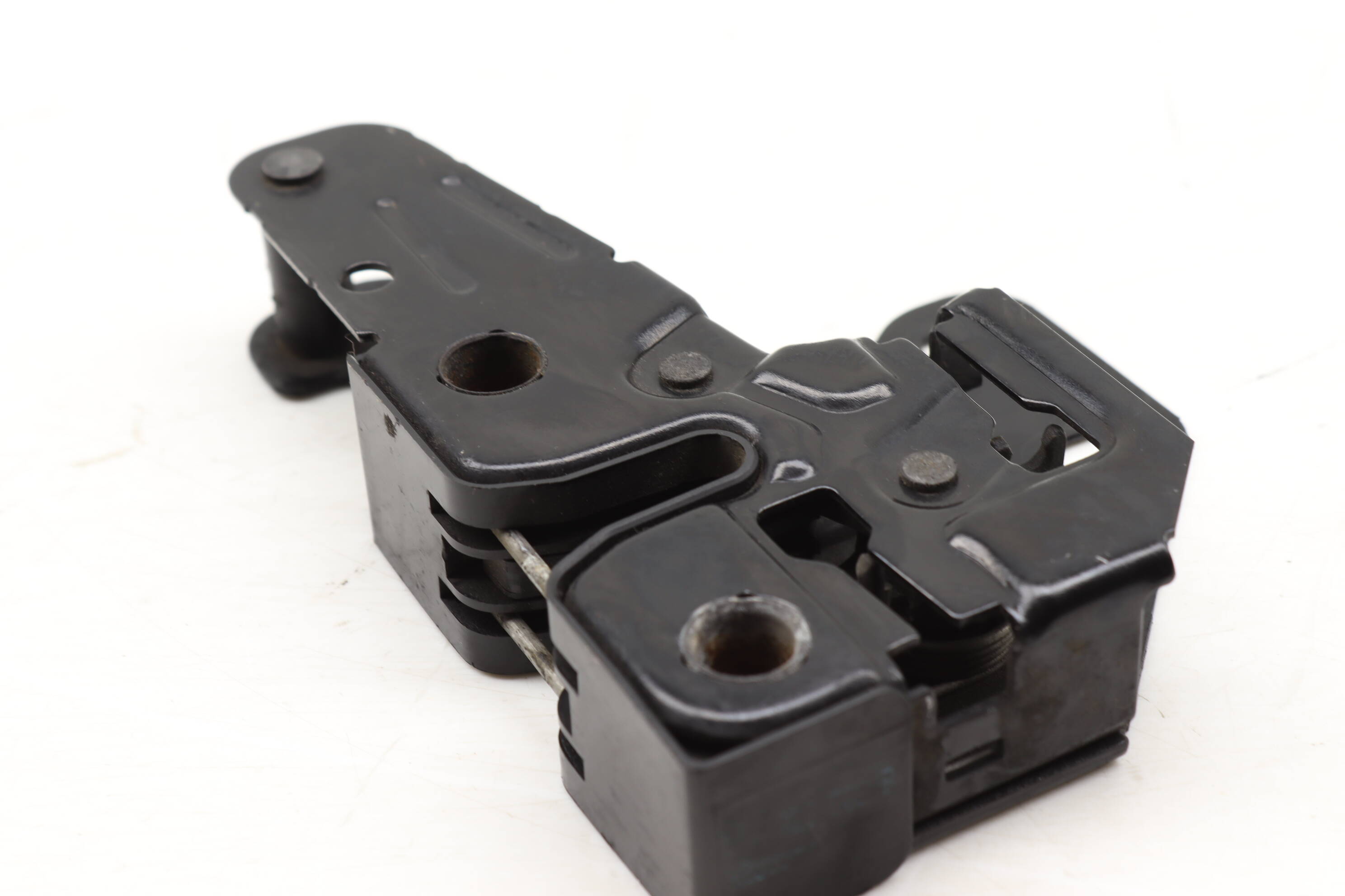 Lower Hood Latch / Lock 4F0823509B