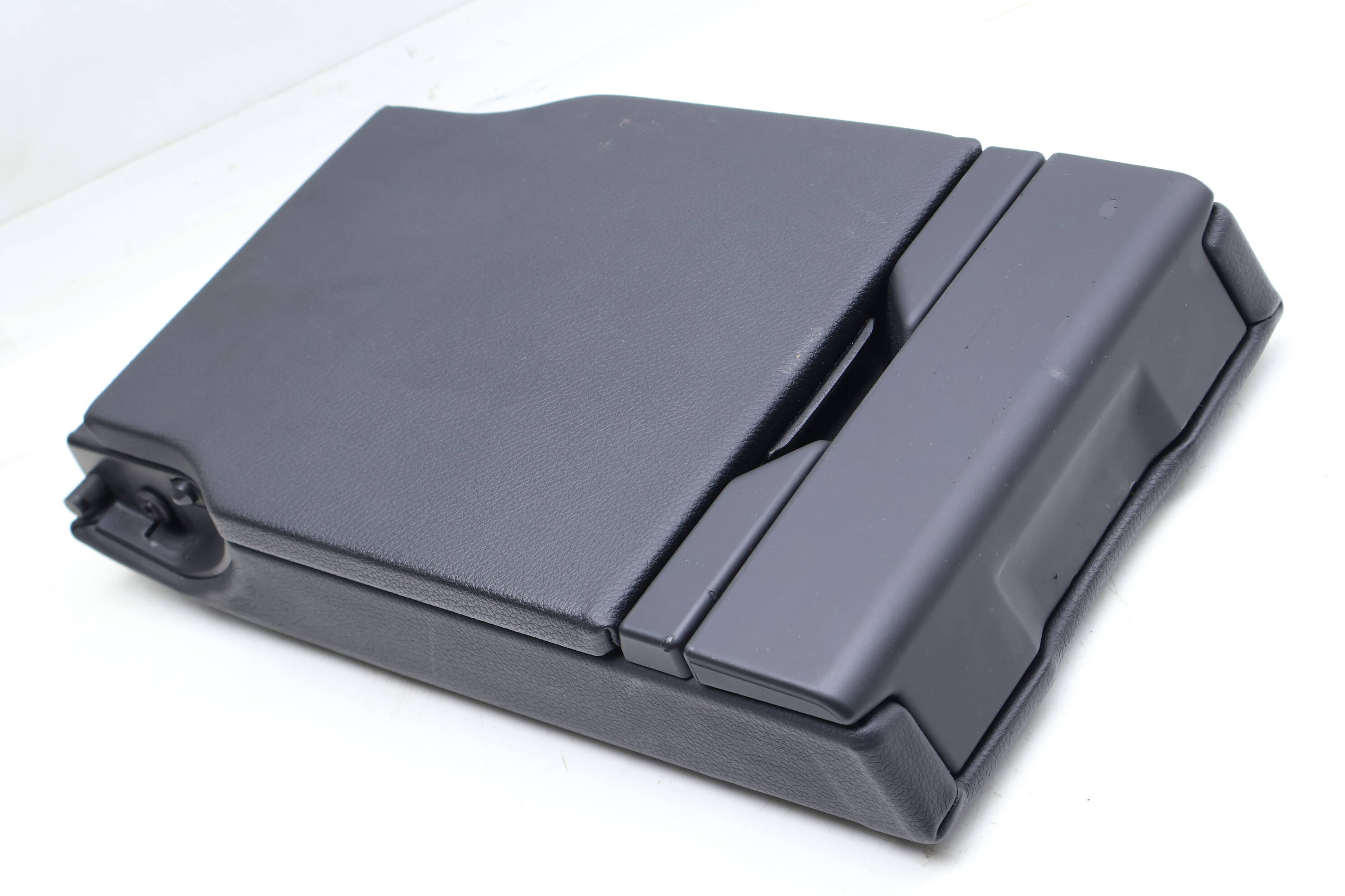 Center Armrest / Cup Holder 52207278006