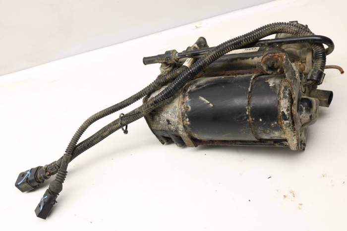Air Suspension Compressor 4Z7616007A main product photo