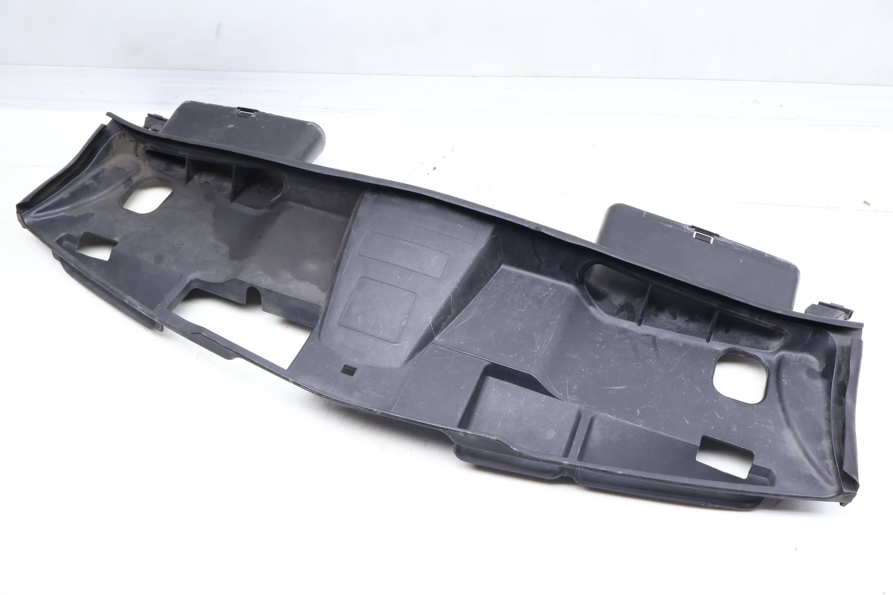 Radiator Air Guide / Duct / Deflector 2125000355