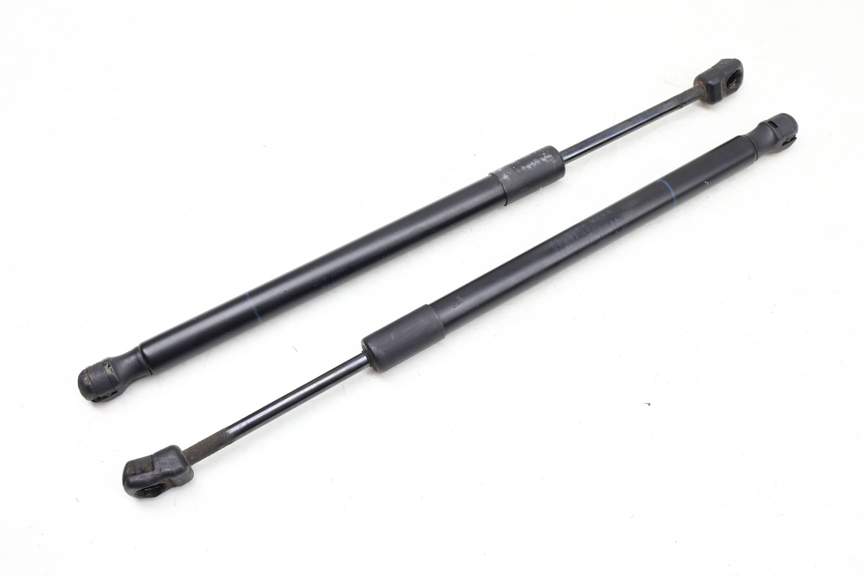 Hood Strut / Shock Absorber Set 51237294524