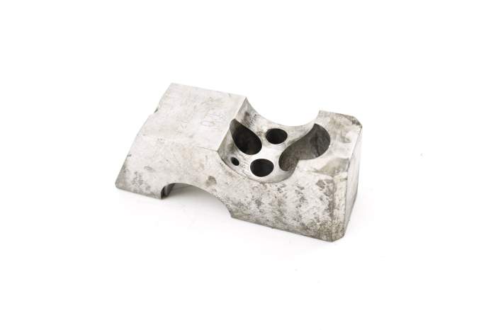 Tdi Engine Cam / Camshaft Bearing Cap (07E) main product photo