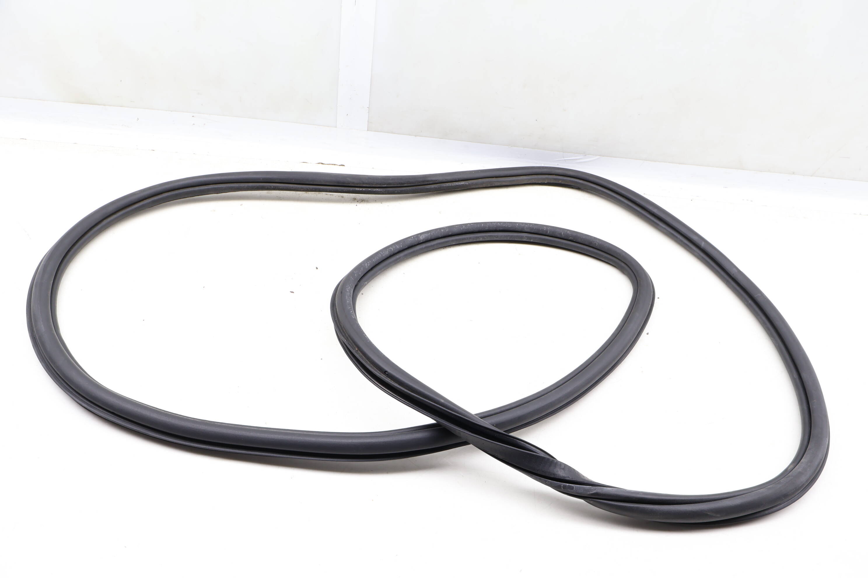 Inner Door Seal / Weather Stripping 3CN867911A