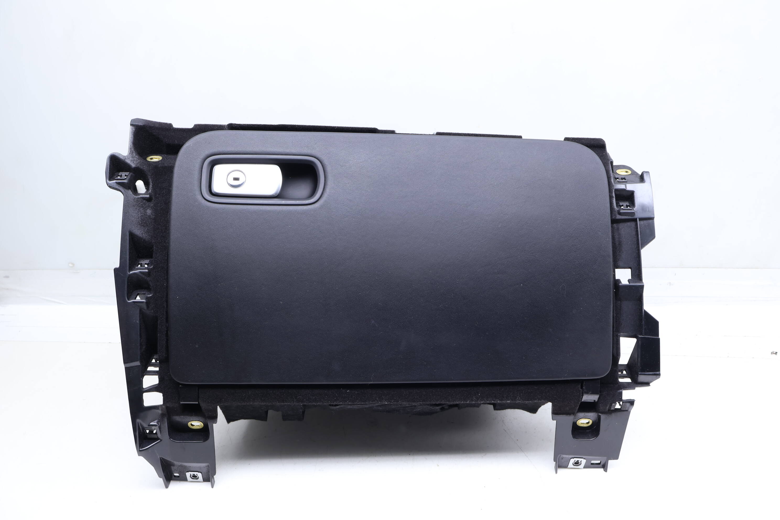 Glove Box / Compartment 9Y1857093A