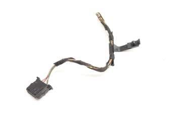4-Pin Wiring Harness Connector / Pigtail 4D0972704